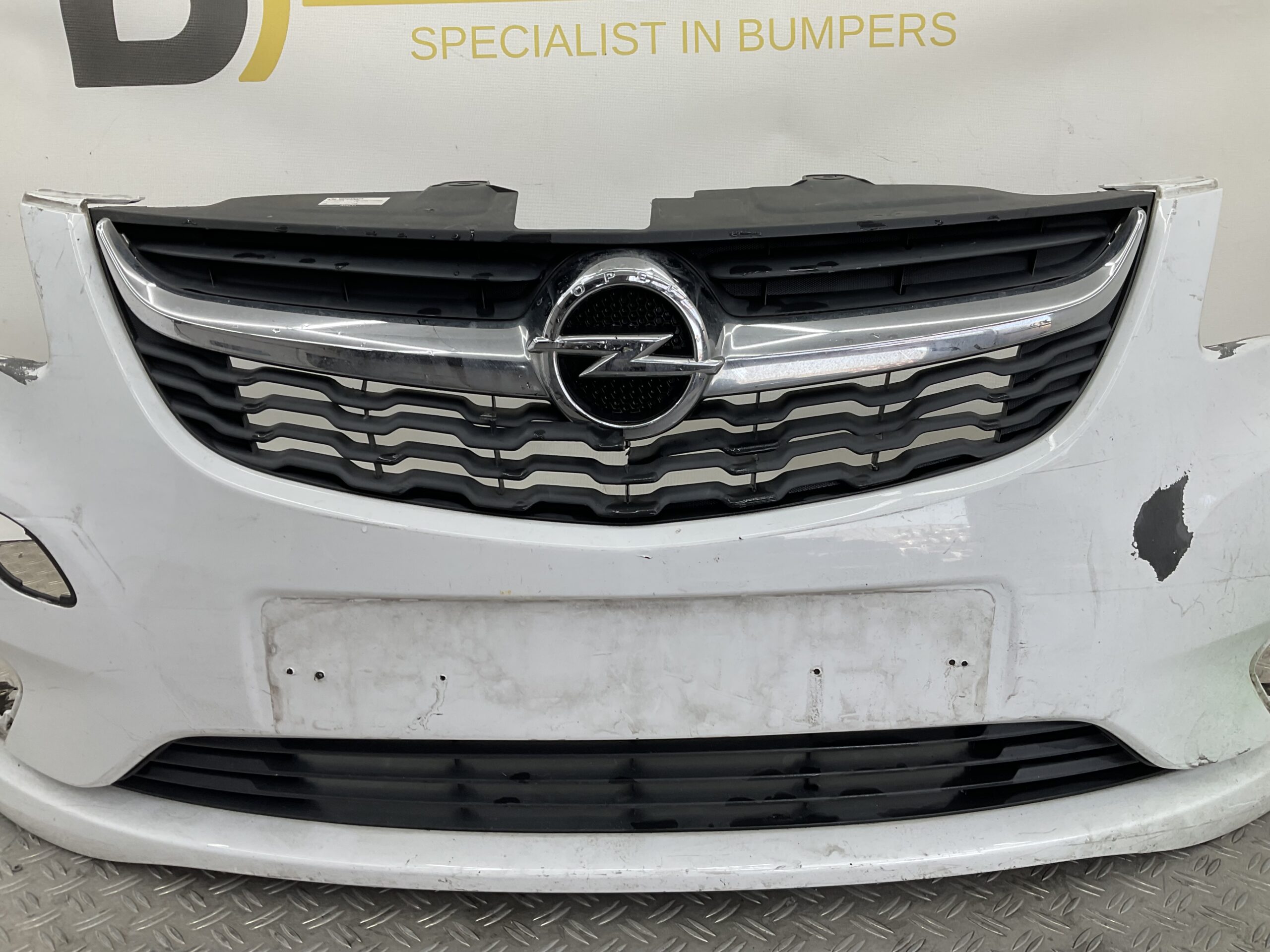 Bumper Opel Karl 14-24 94514484 Voorbumper i9-18635
