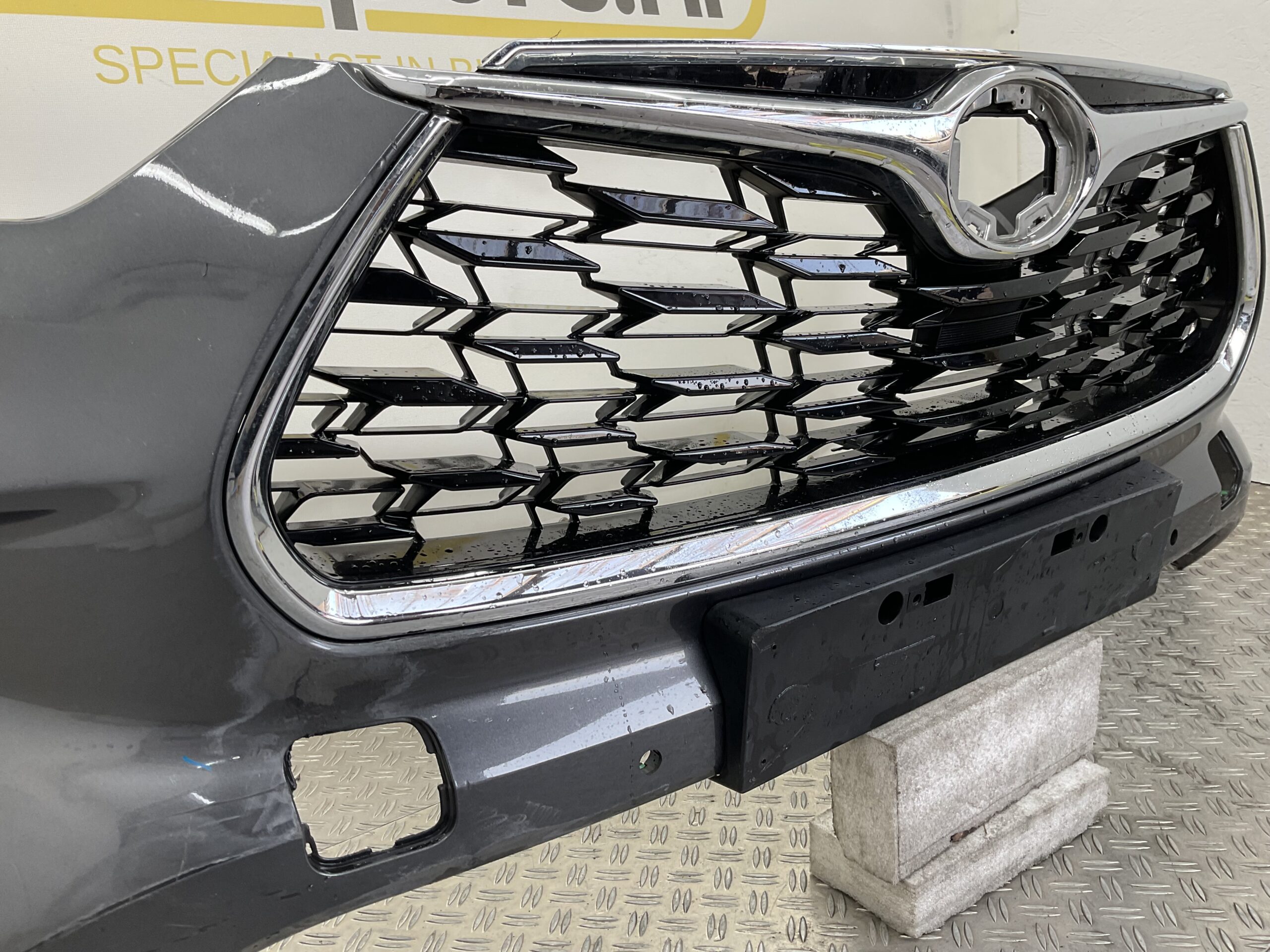 Bumper Toyota Highlander XU70 521190E400 521190E420 Voorbumper D5-18637