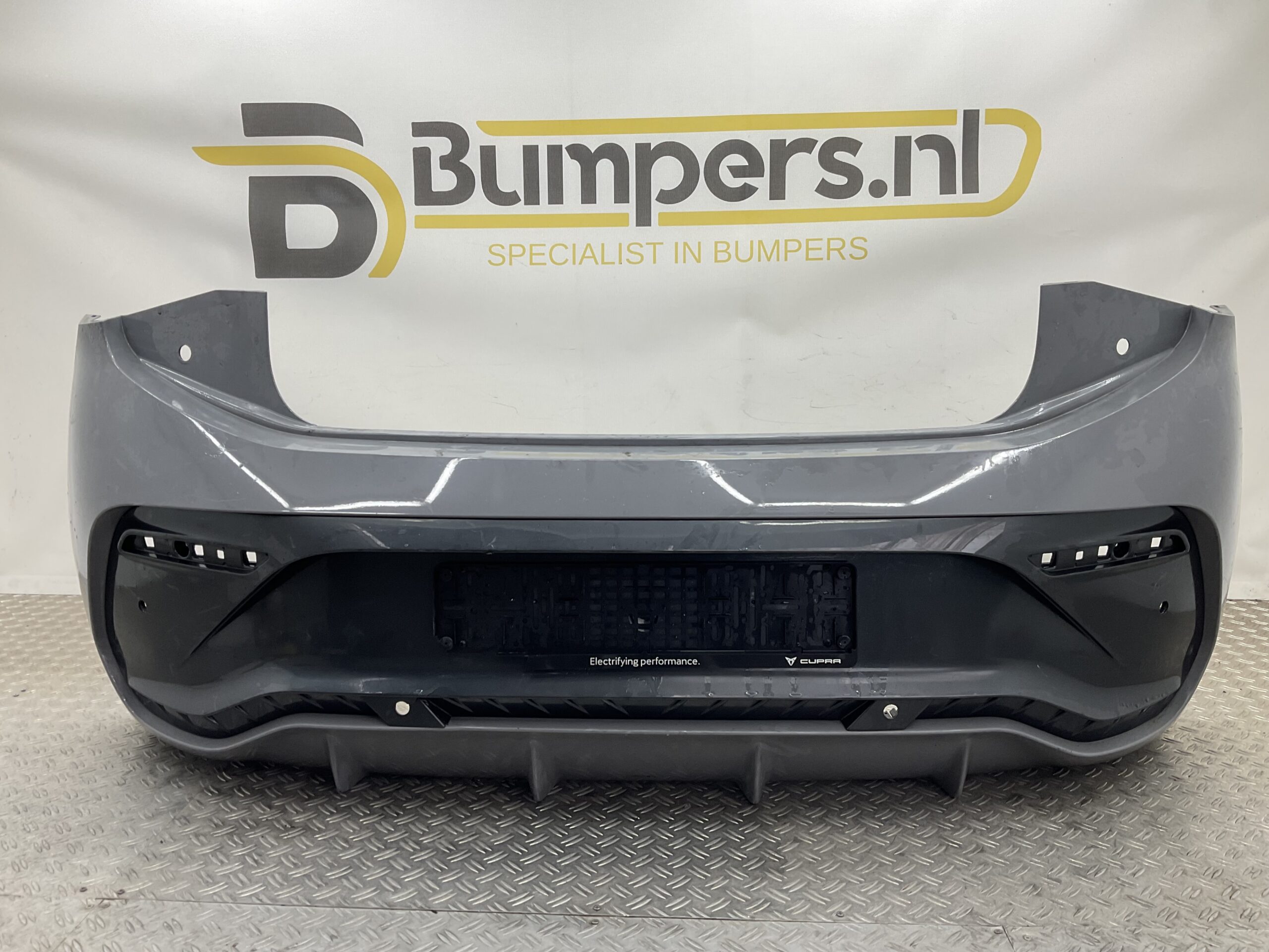 Bumper Cupra Born 21- 10E807421B Achterbumper F2-18659