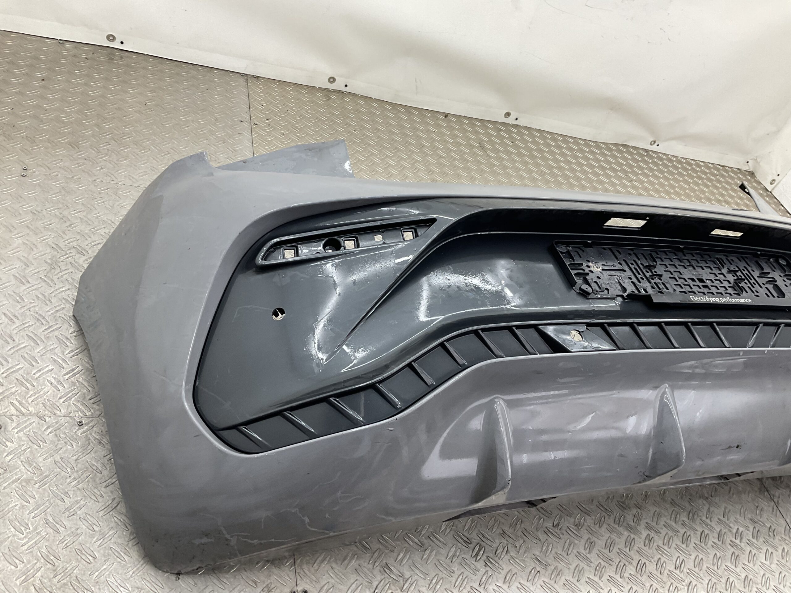 Bumper Cupra Born 21- 10E807421B Achterbumper F2-18659