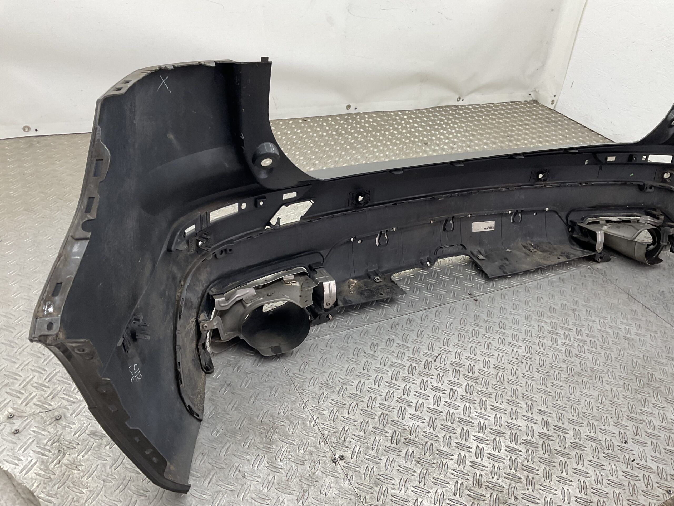 Bumper Volvo XC60 XC-60 2024- pdc 31689246 Achterbumper F2-18683