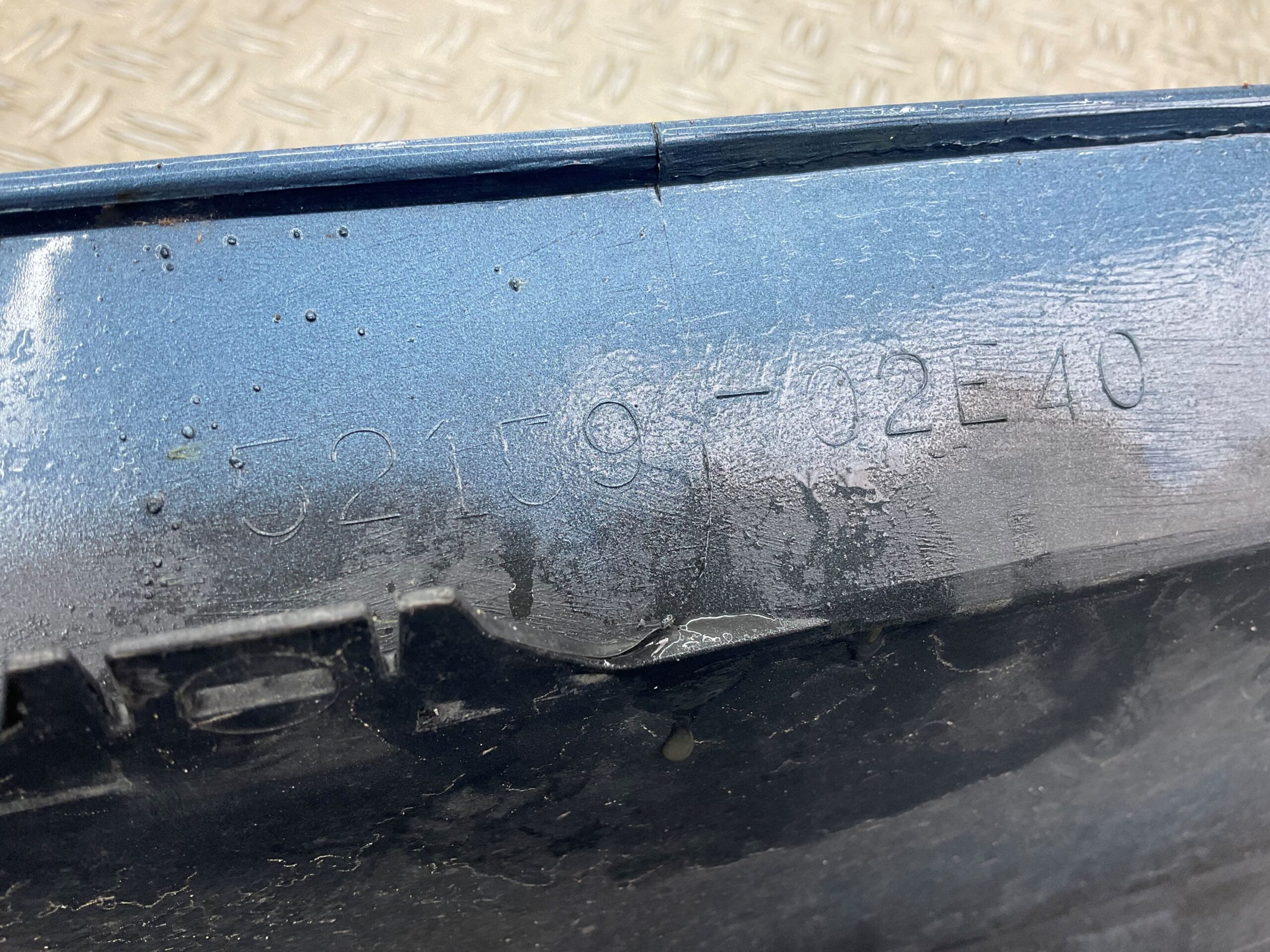 Bumper Toyota Corolla E21 18-23 52169-02100 Achterbumper F2-18689