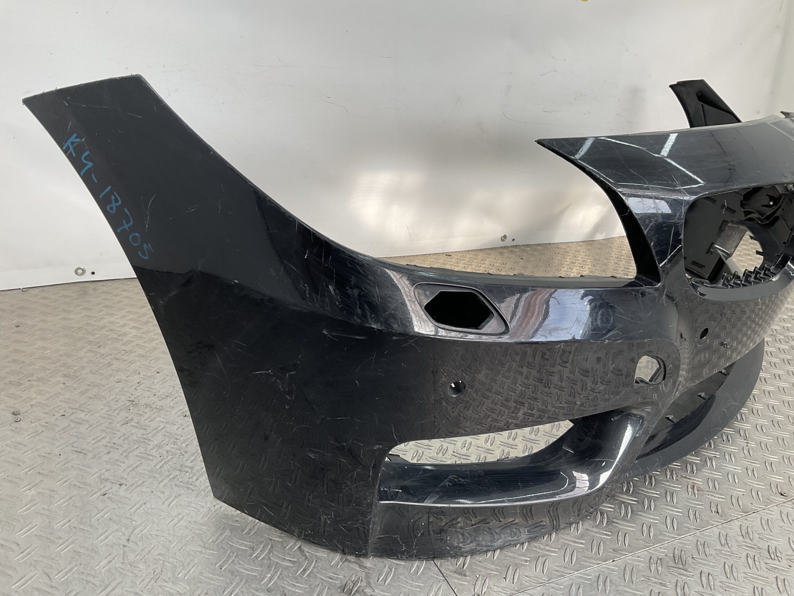 Bumper BMW Z4 e89 Mpakket Mpakket 51117903732 Voorbumper K4-18705