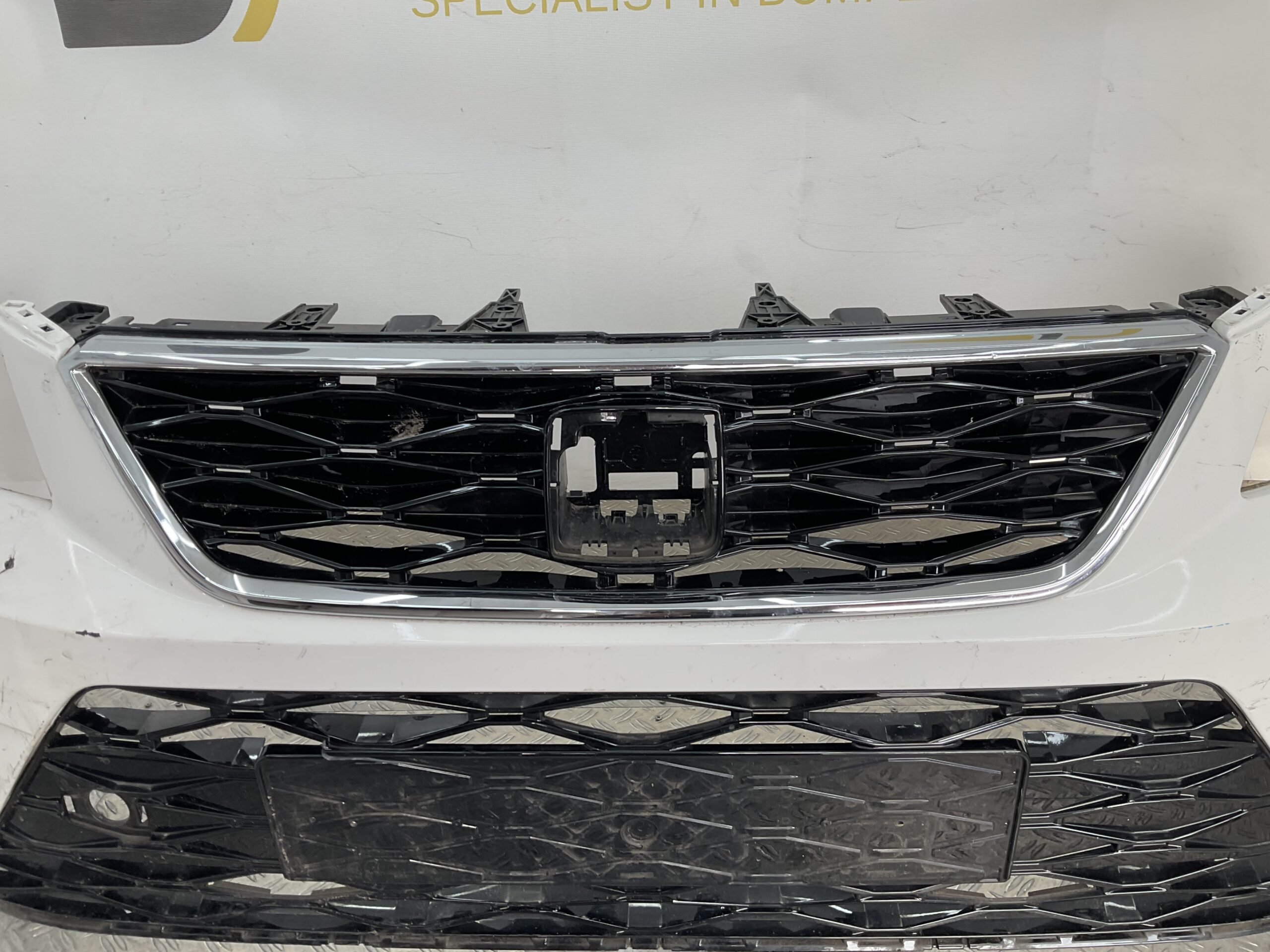 Bumper Seat Ateca 16-20 pdc 575807221 Voorbumper C-18708