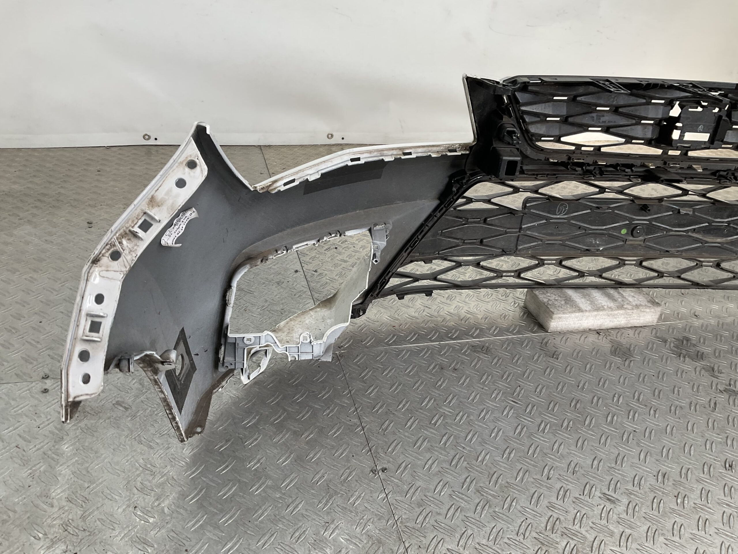 Bumper Seat Ateca 16-20 pdc 575807221 Voorbumper C-18708