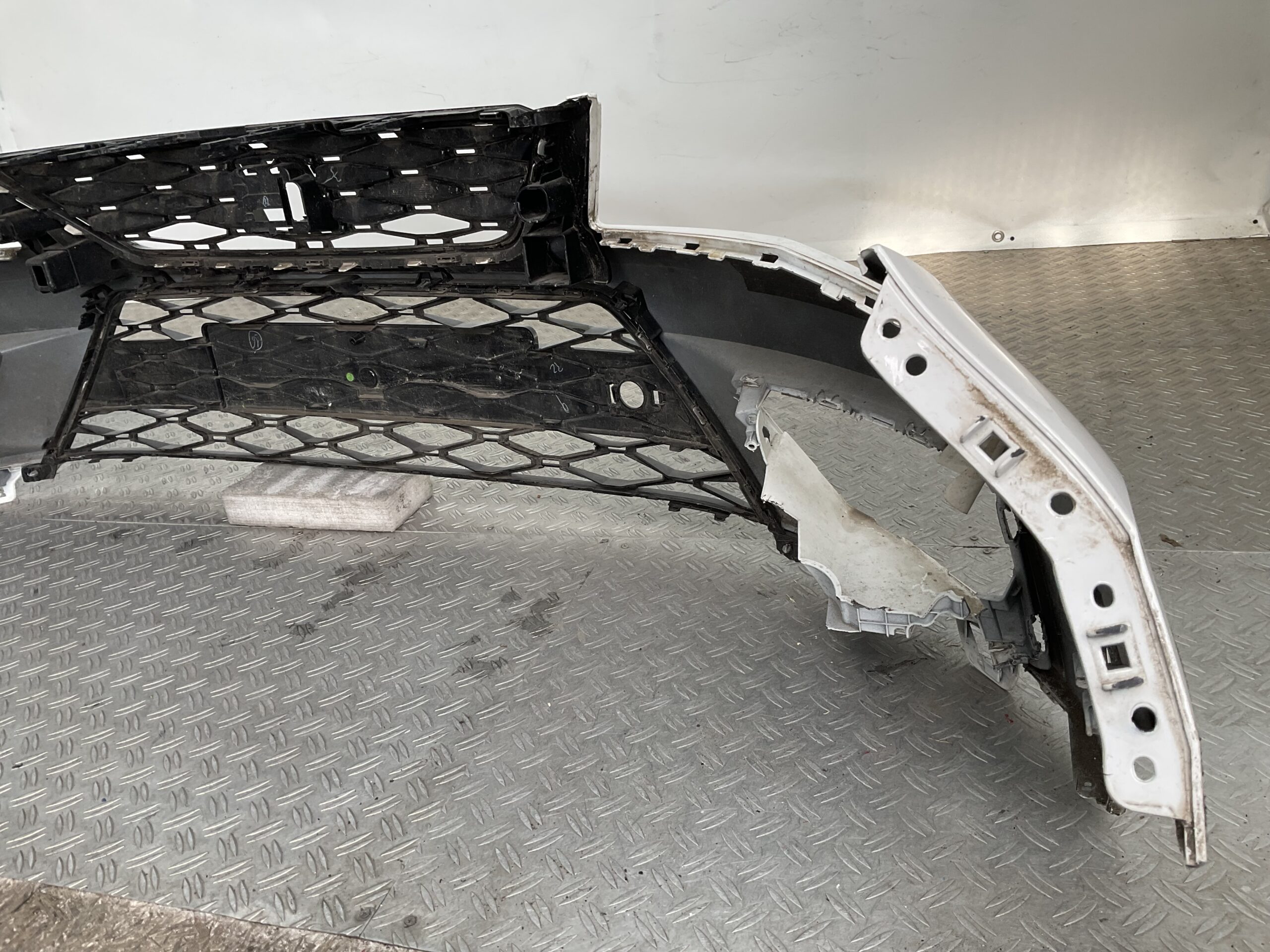 Bumper Seat Ateca 16-20 pdc 575807221 Voorbumper C-18708