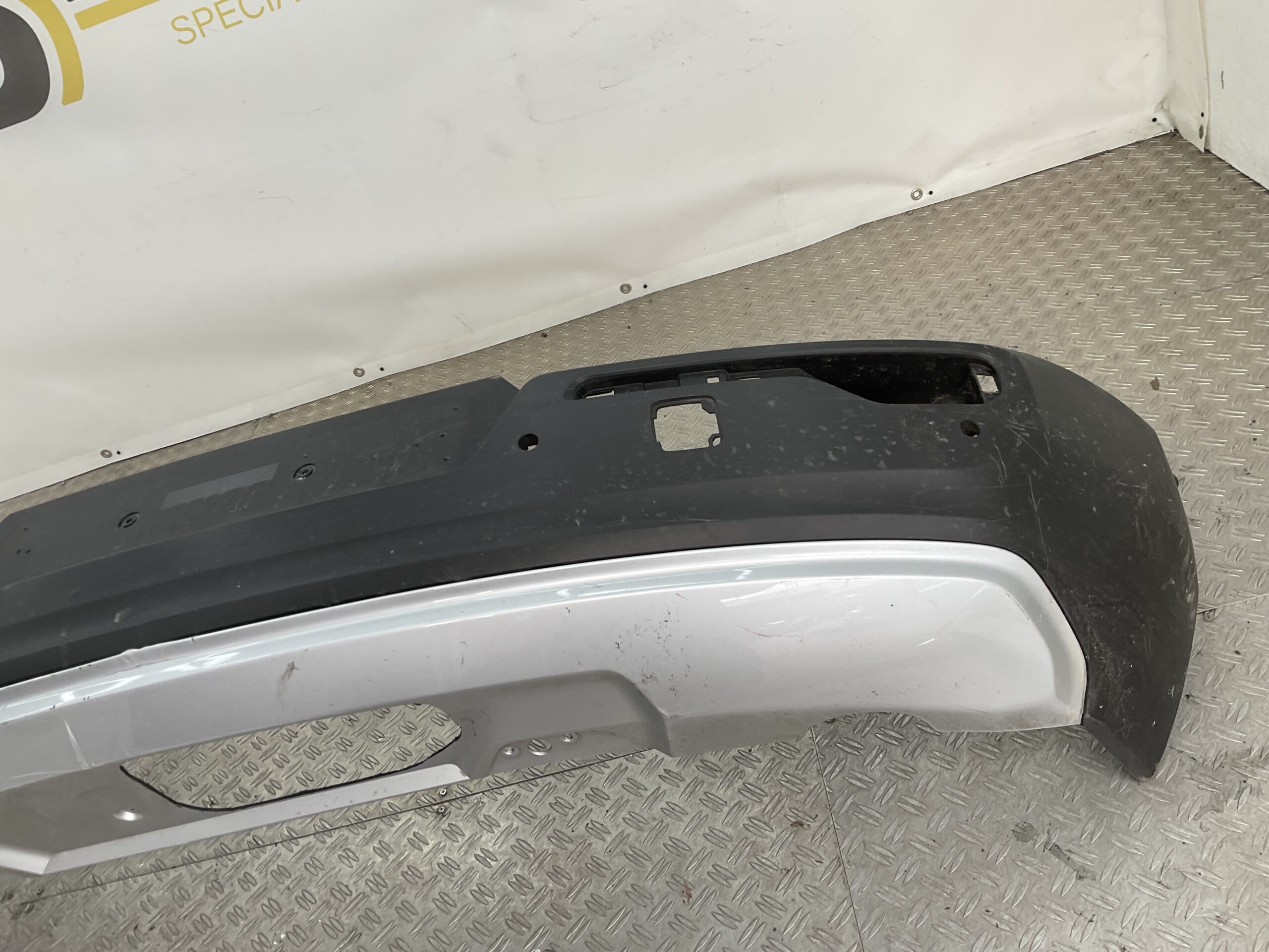 Bumper Volvo XC40 XC 40 17-23 31449333 Achterbumper F2-18735