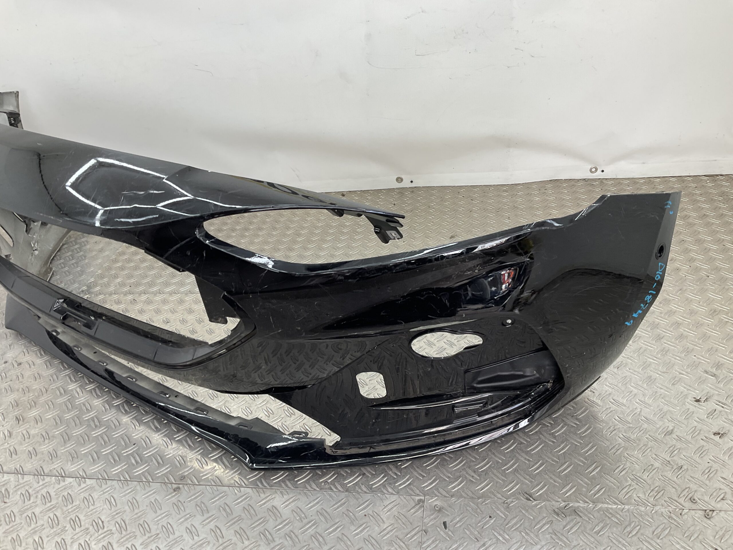 Bumper Ford Focus Mk4 2017-2021 Voorbumper F2-18749