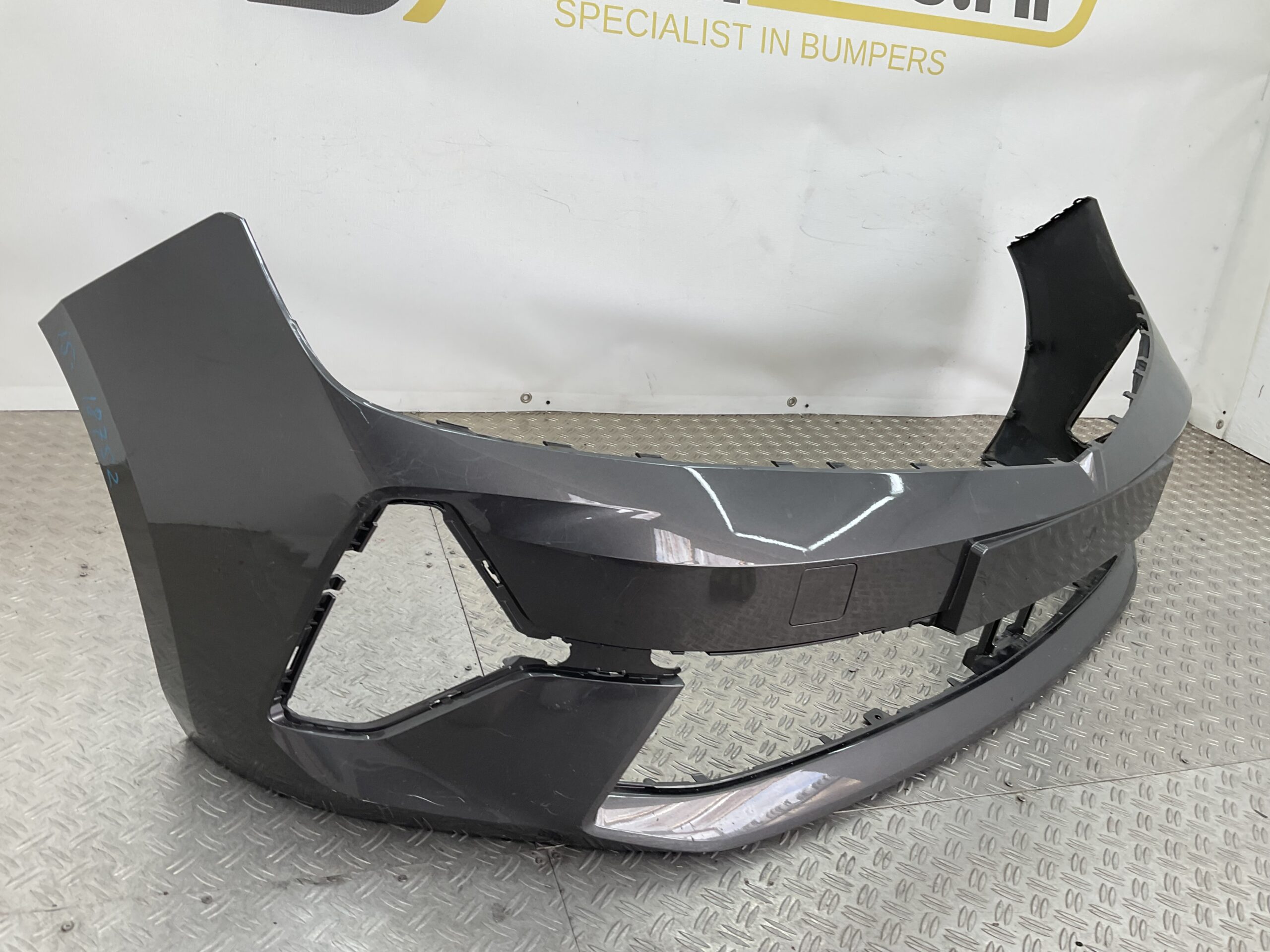 Bumper Opel Astra L 9839980080 Voorbumper i5-18752