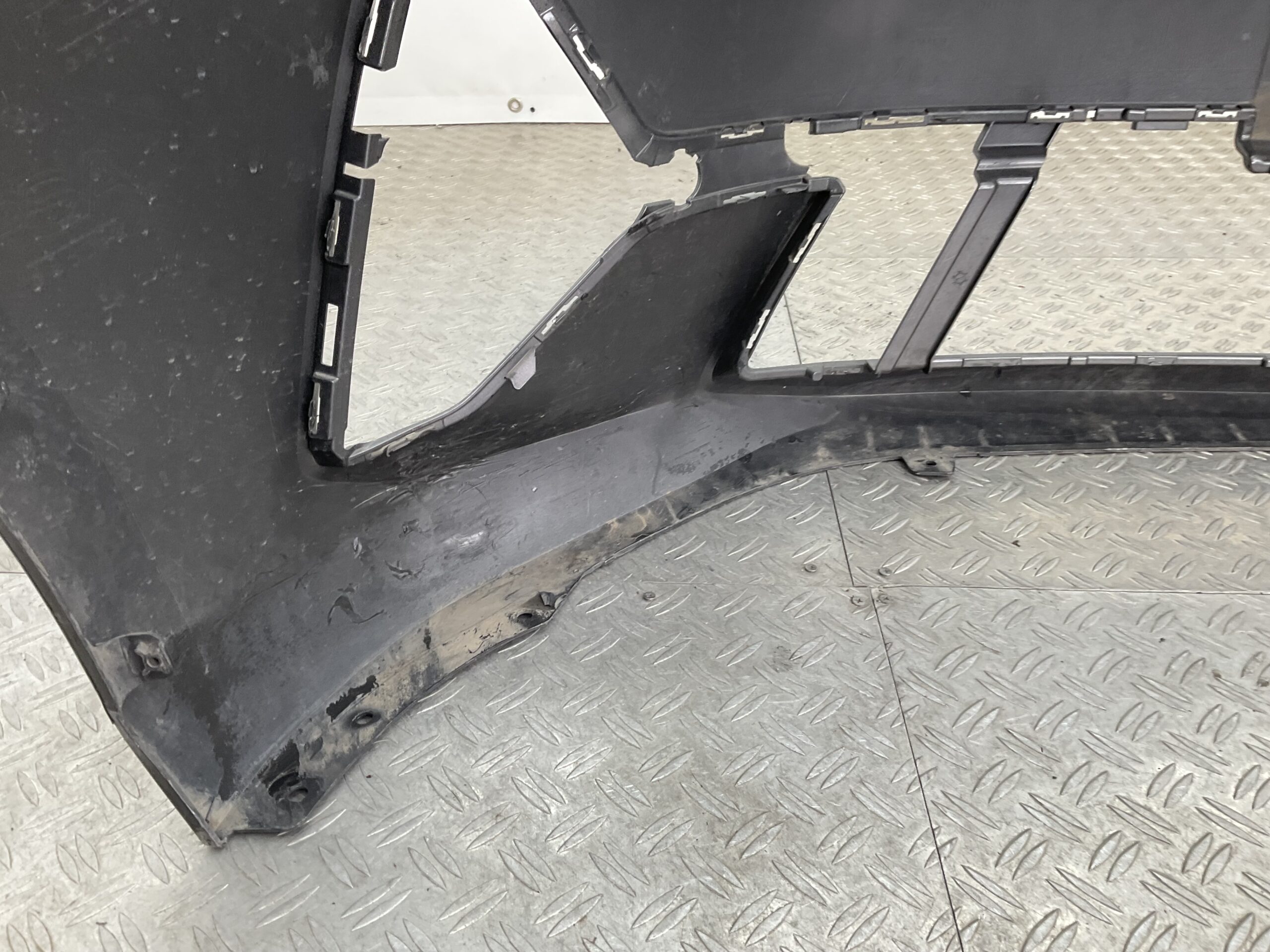 Bumper Opel Astra L 9839980080 Voorbumper i5-18752