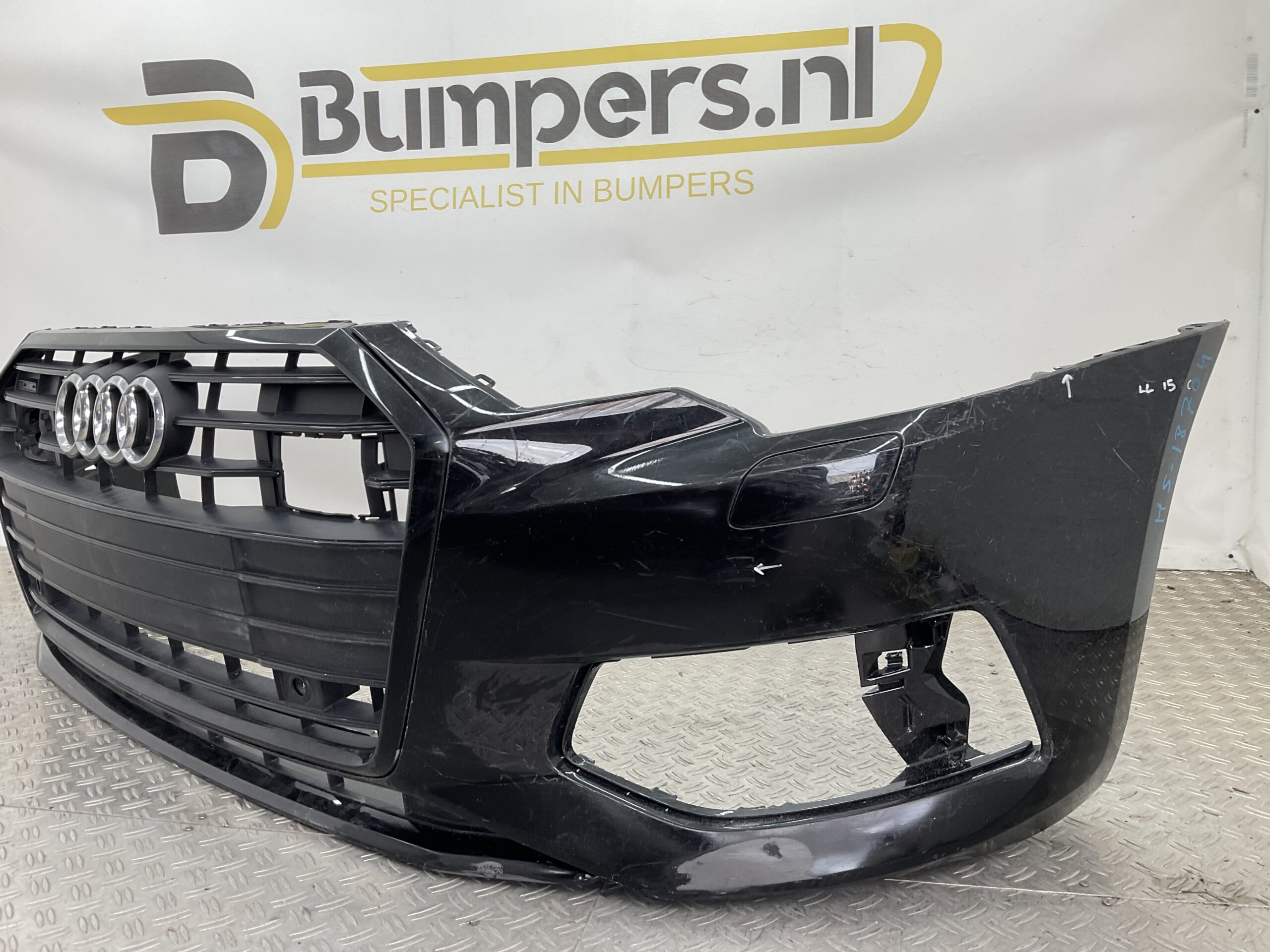 Bumper Audi A6 C8 4K kls 4K0807437 Voorbumper H5-18704