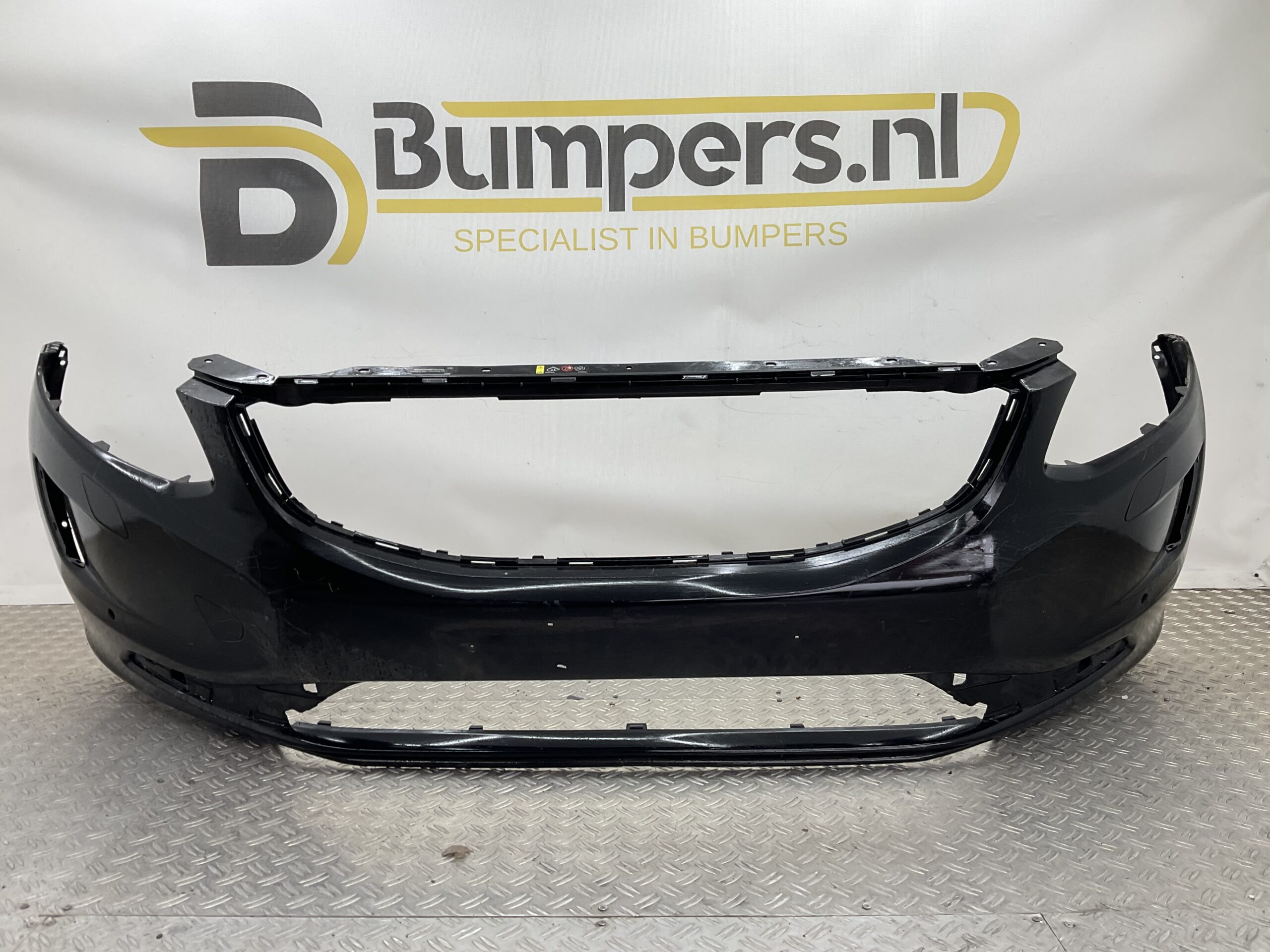 Bumper Volvo XC60 2014 31323765 Voorbumper E5-18771