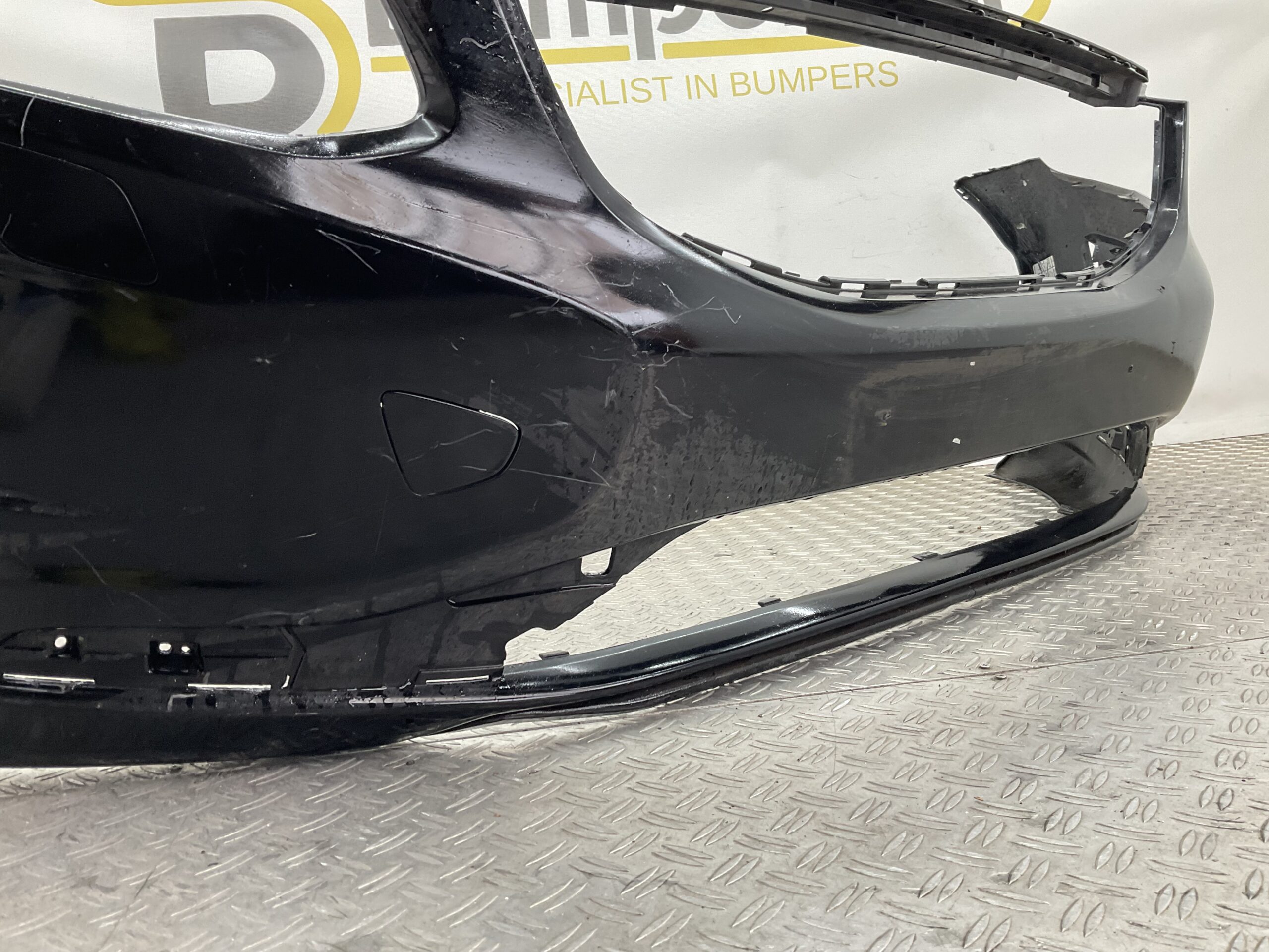 Bumper Volvo XC60 2014 31323765 Voorbumper E5-18771