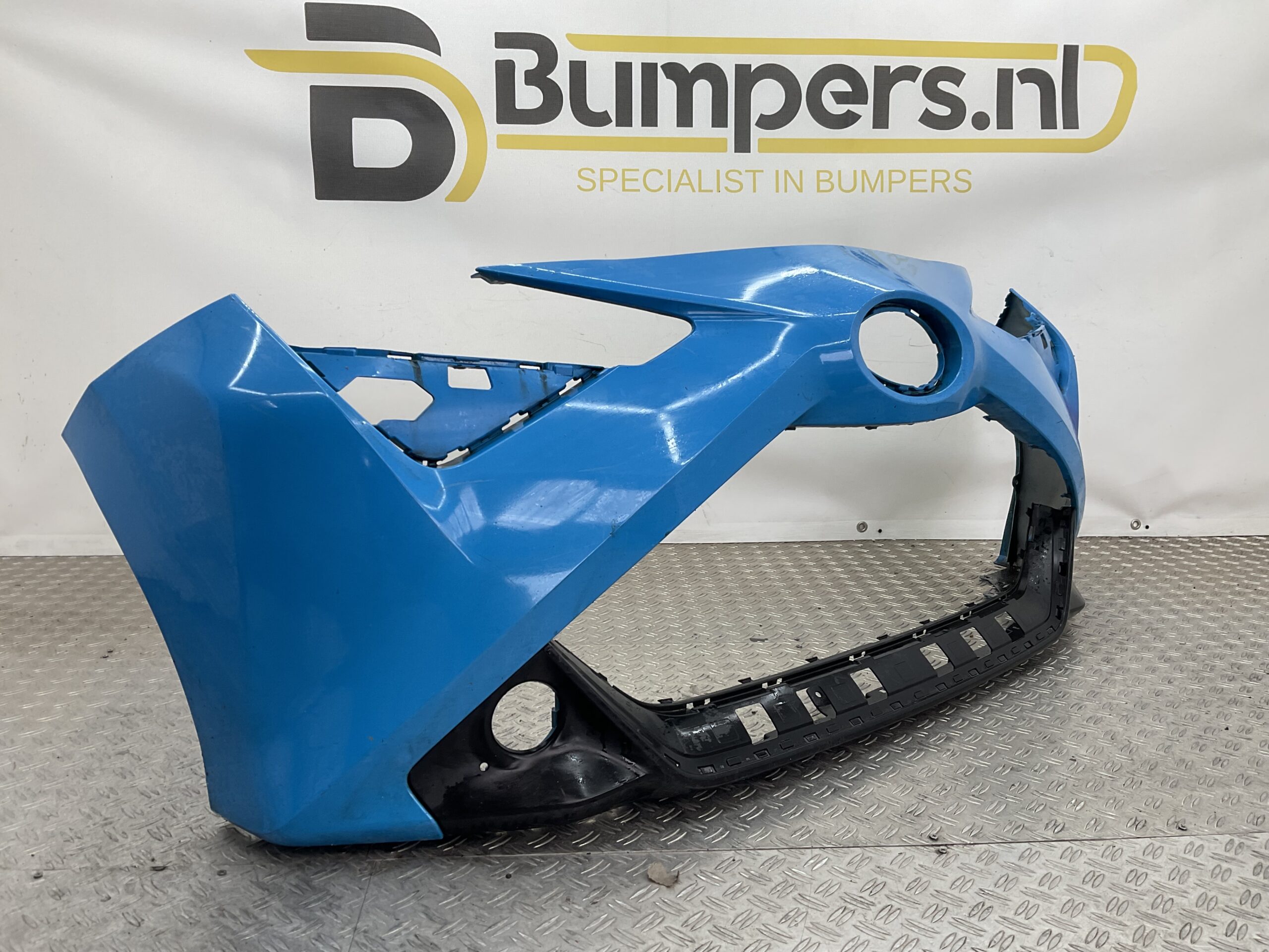 Bumper Toyota Aygo Facelift 17-21 52119-0H180 Voorbumper D8-18774