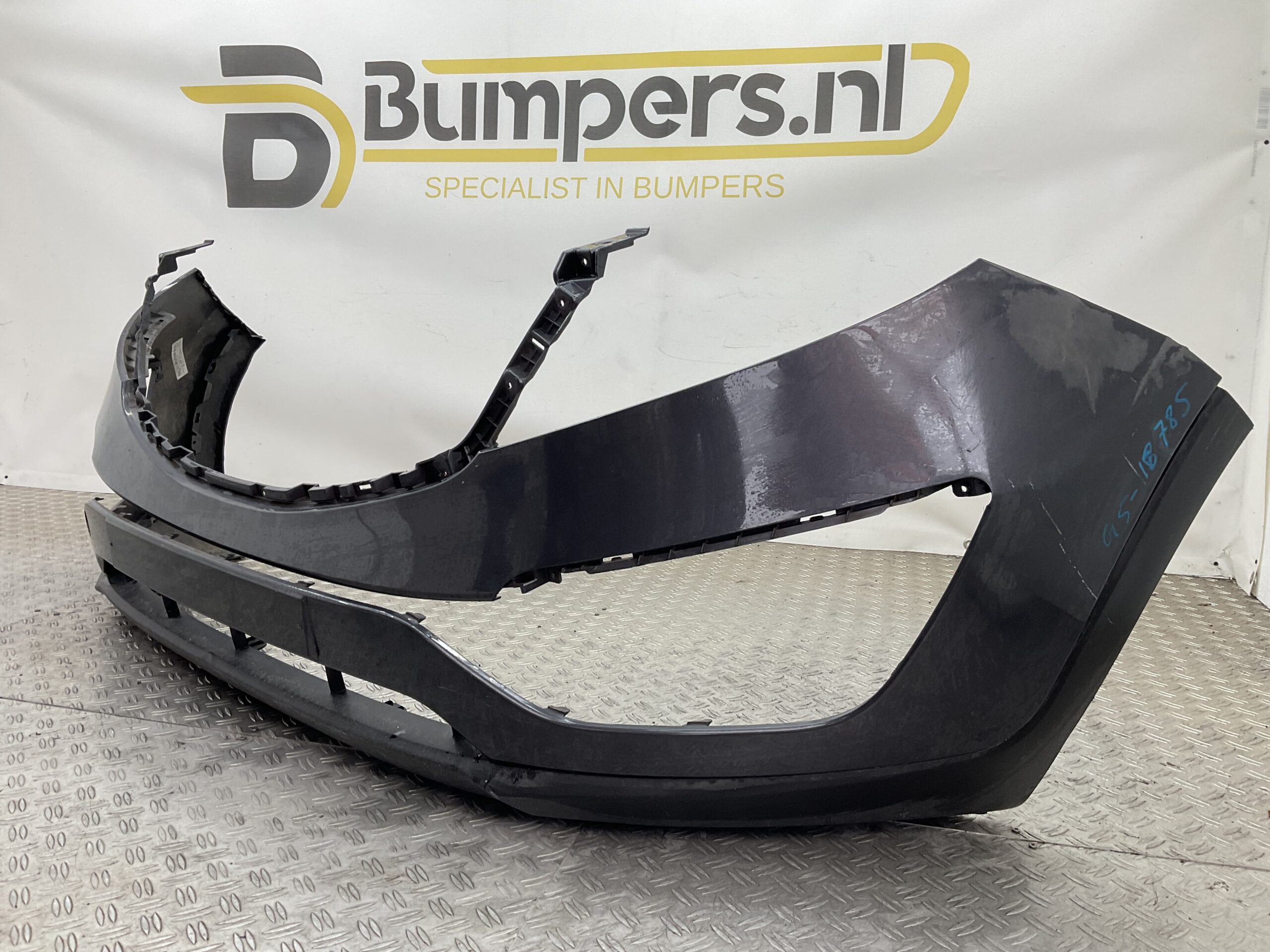 Bumper Kia Sportage 11-16 86511-3U000 Voorbumper G5-18785