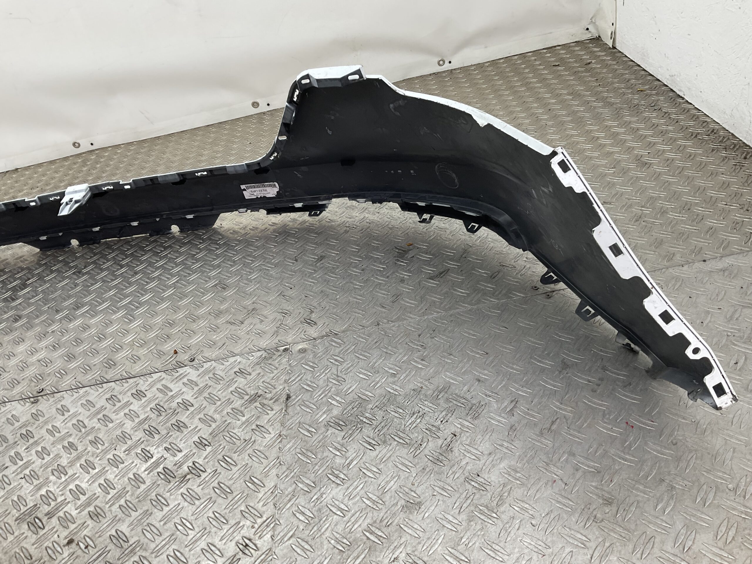 BUMPER Renault Trafic 3 Facelift 2022-2025 X82PH2 620226941R VOORBUMPER F10-18787