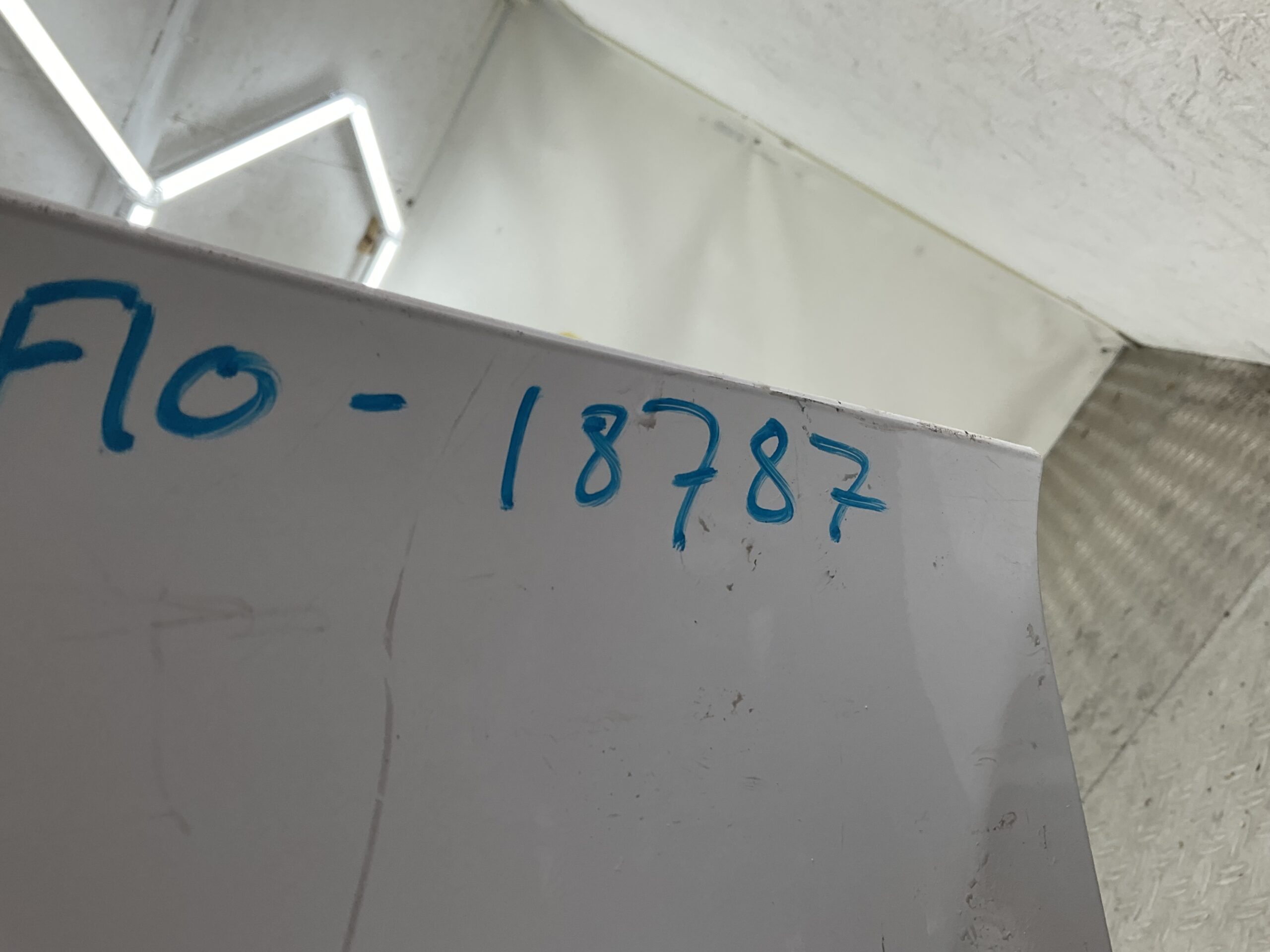 BUMPER Renault Trafic 3 Facelift 2022-2025 X82PH2 620226941R VOORBUMPER F10-18787