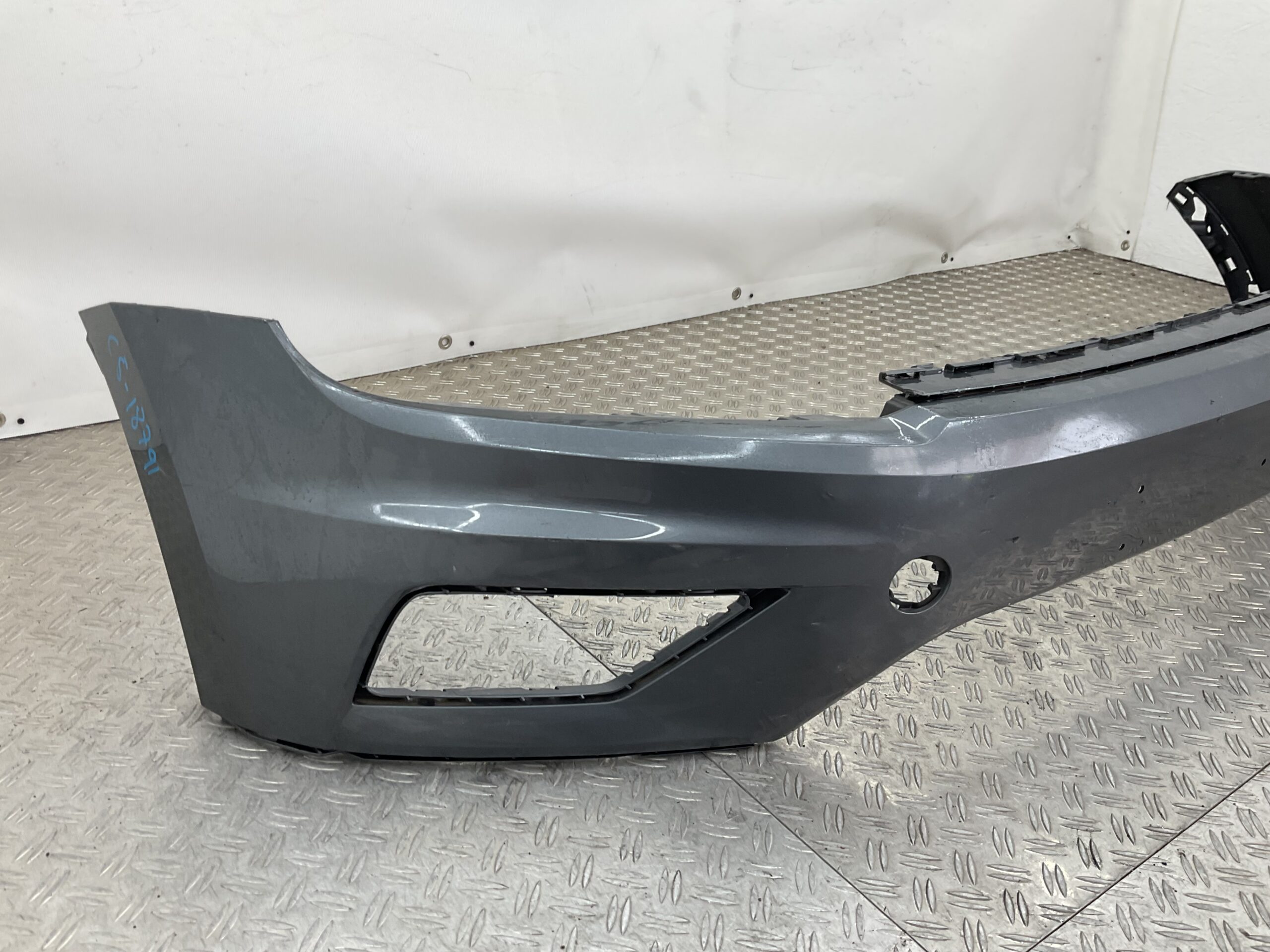 Bumper Volkswagen Tiguan 5NN Normaal 2016-2021 5NN807221 Voorbumper C5-18791