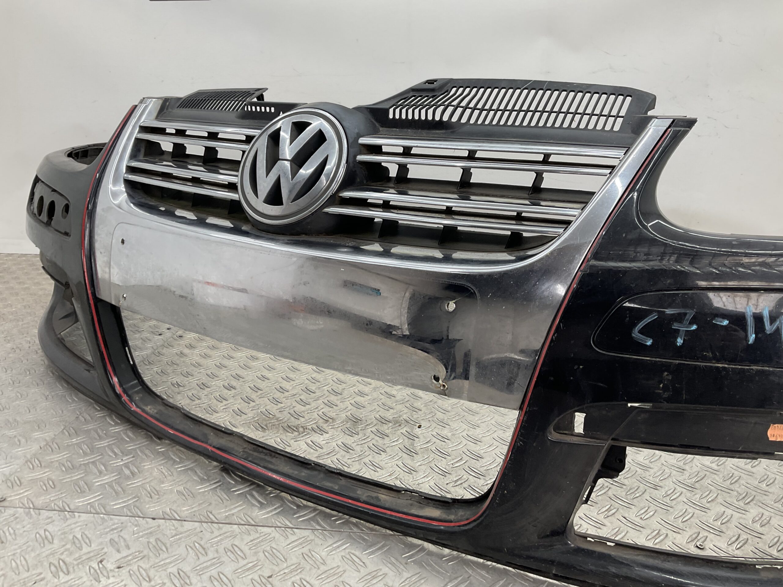 Bumper Volkswagen Golf 5 MK5 1K0 GTI 05-11 1K0807221D Voorbumper C7-14461