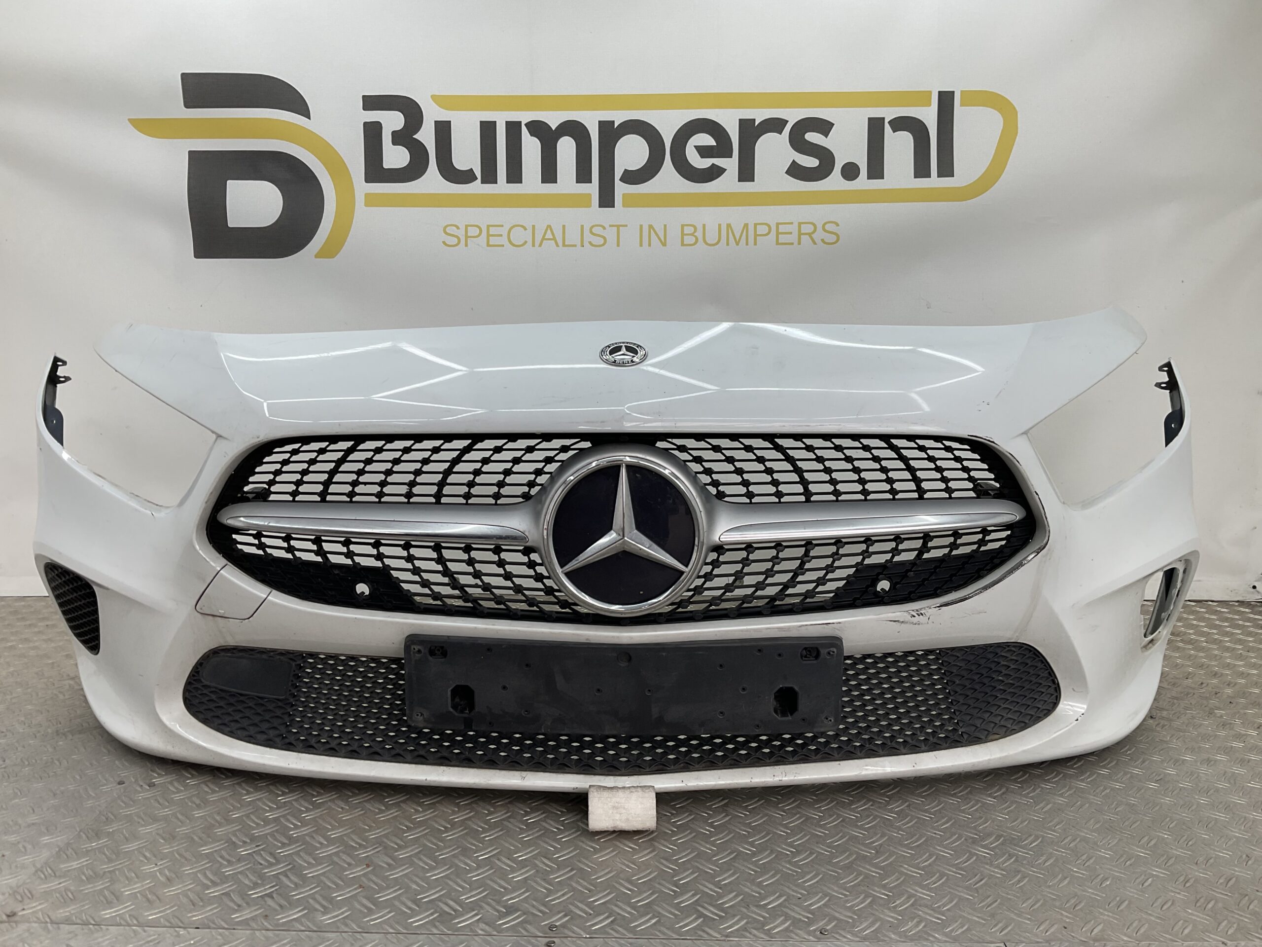 Bumper Mercedes A Klasse w177 Normaal 19-23 A1778853600 Voorbumper A3-13356