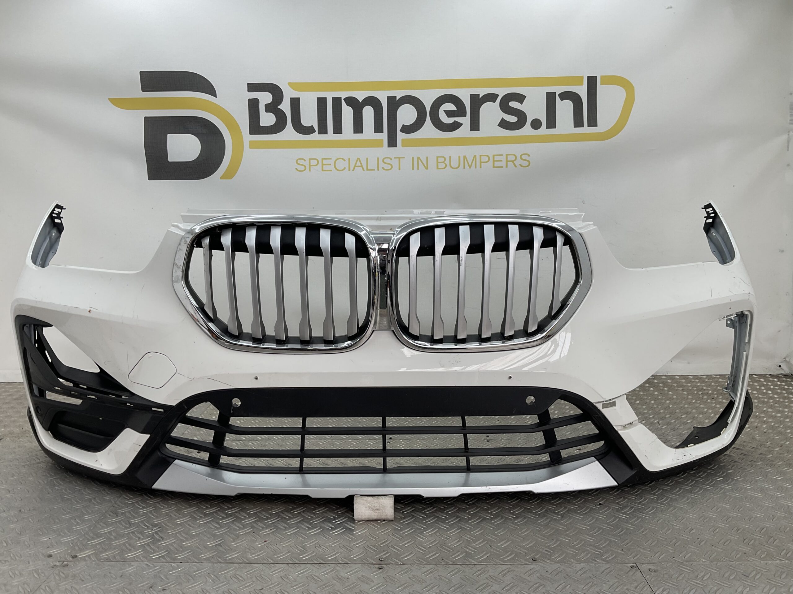 Bumper BMW X1 F48 LCI 15-19 51117954205 Voorbumper K5-18015