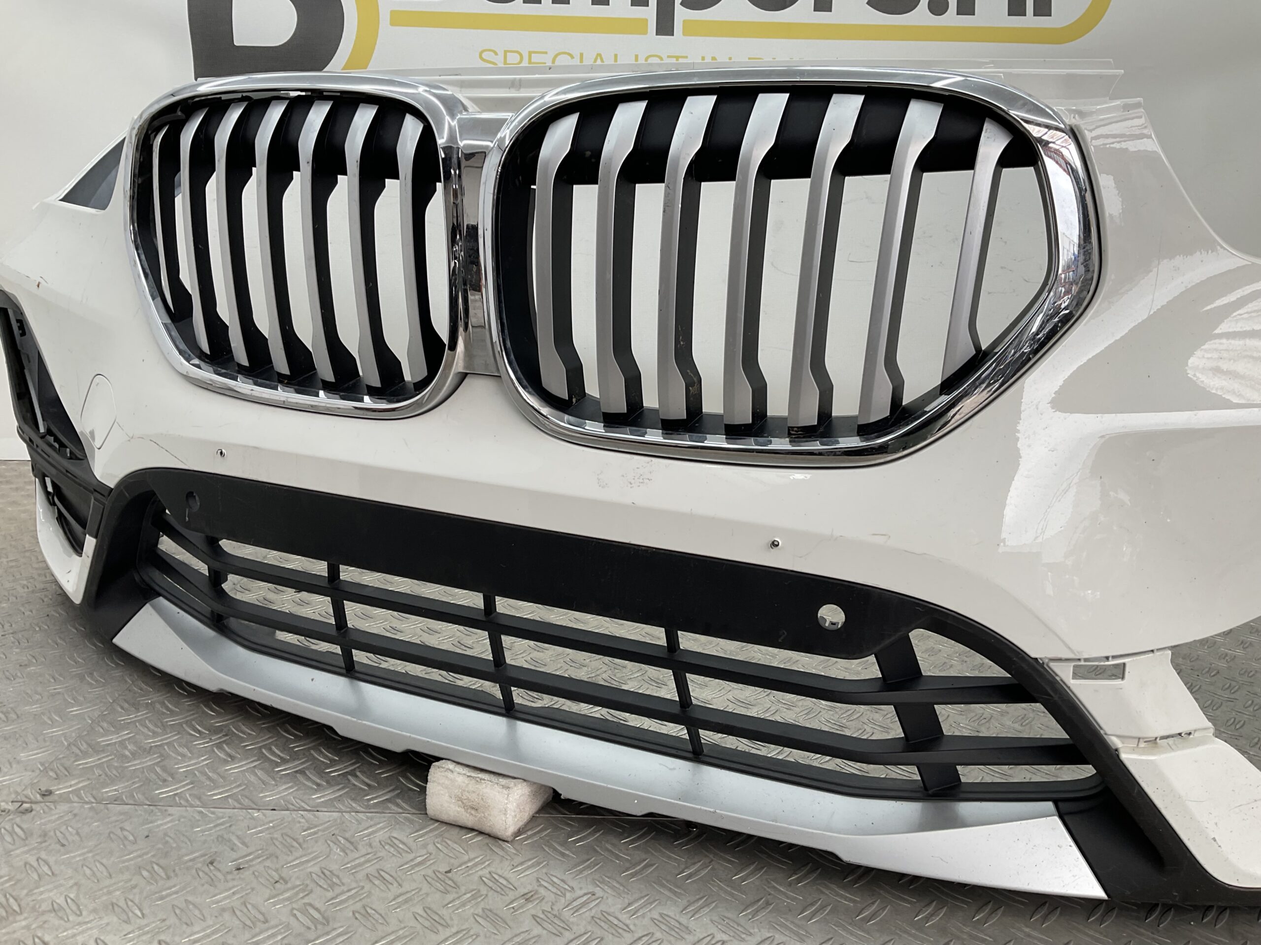 Bumper BMW X1 F48 LCI 15-19 51117954205 Voorbumper K5-18015