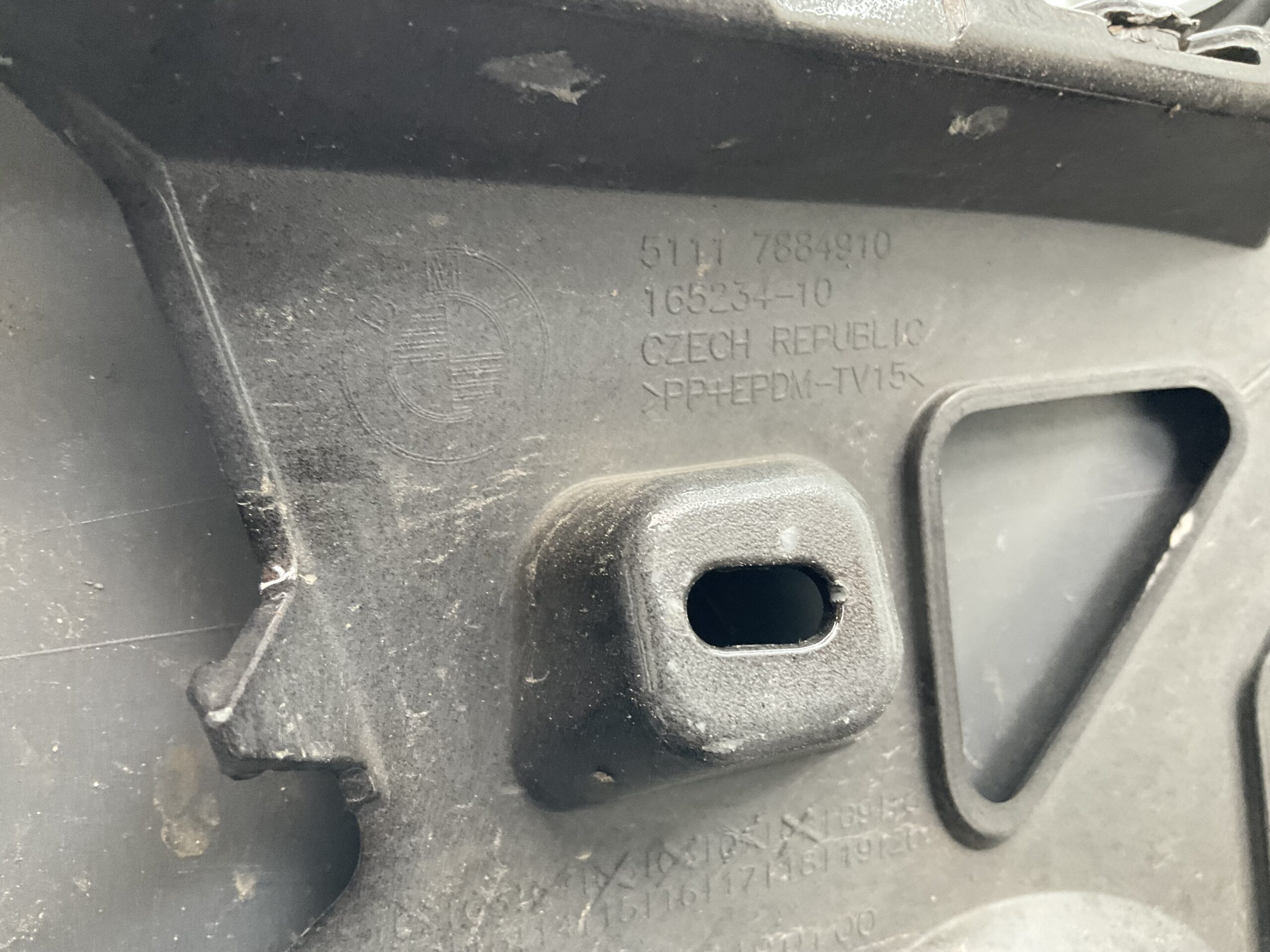 Bumper BMW X2 U11 MPakket M-Pakket 51117884910 Voorbumper K10-18800