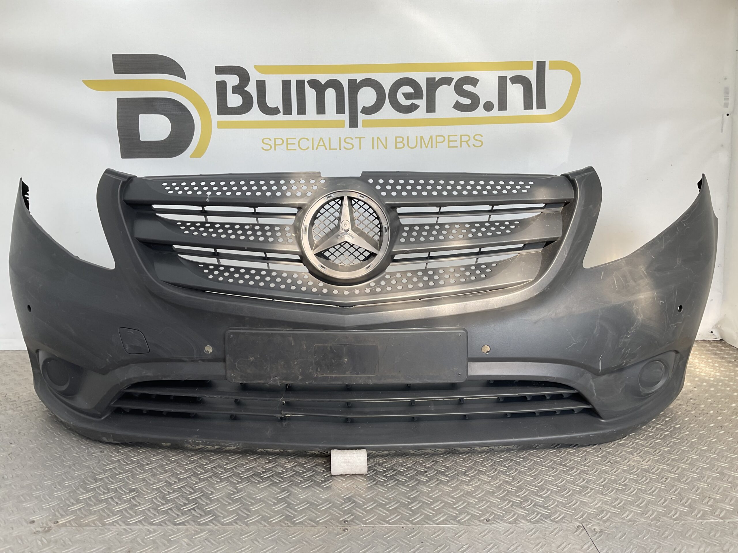 Bumper Mercedes Vito W447 A4478809800 Voorbumper A10-18826