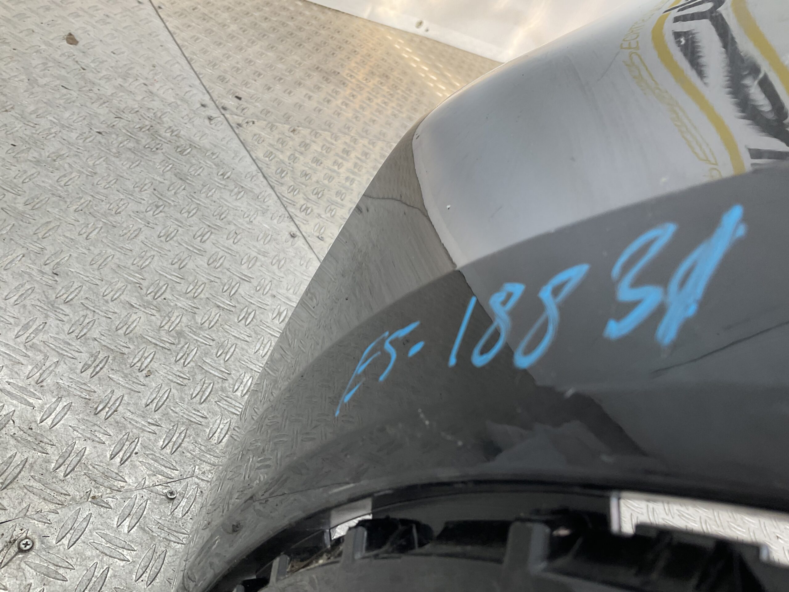 Bumper Volvo XC40 XC-40 Facelift 31690933 Voorbumper E5-18834