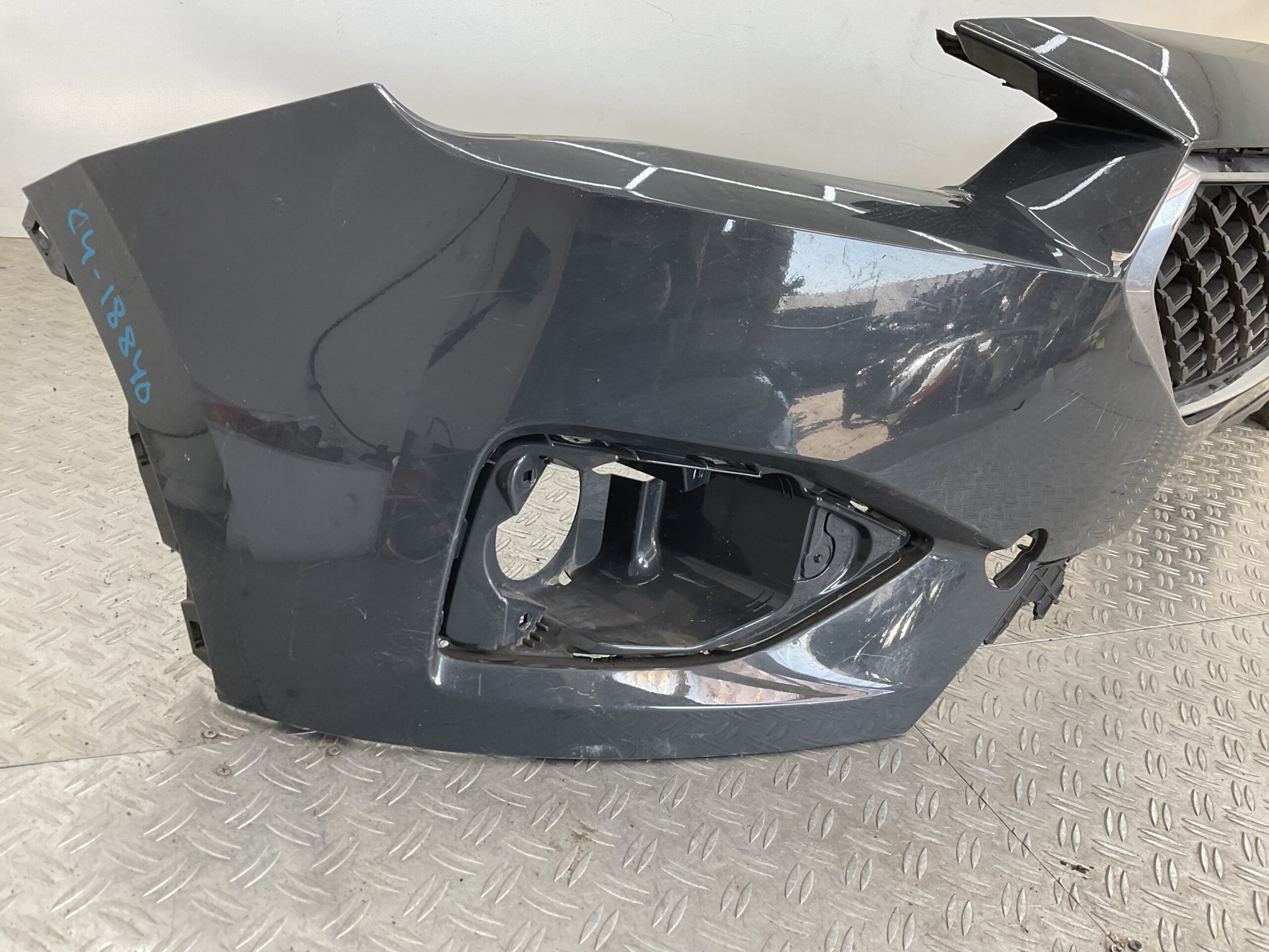 Bumper Seat Tarraco 2018-2020 5FJ807221D Voorbumper C4-18840