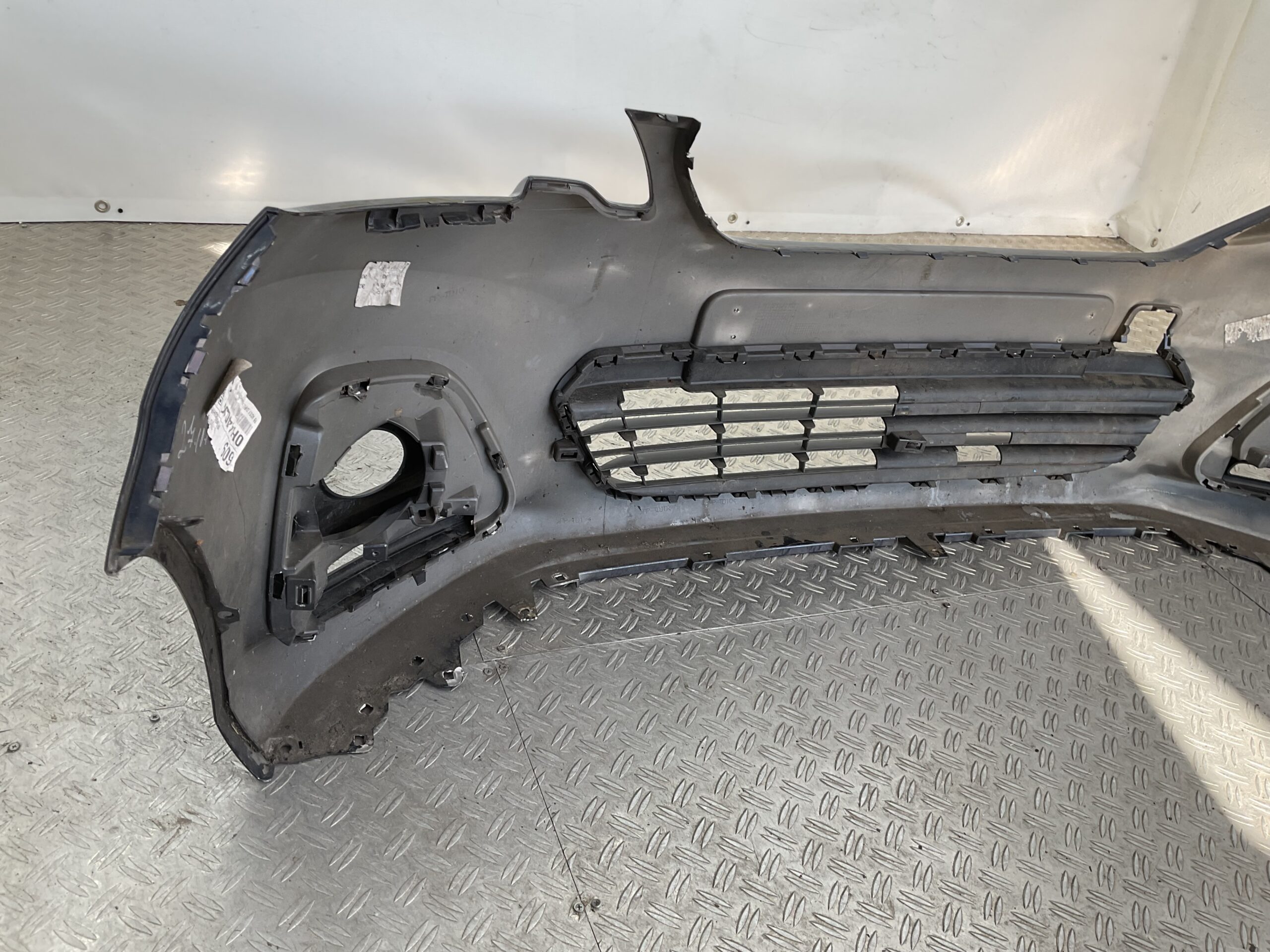 Bumper Peugeot 108 2015 521190H150 Voorbumper J3-18852