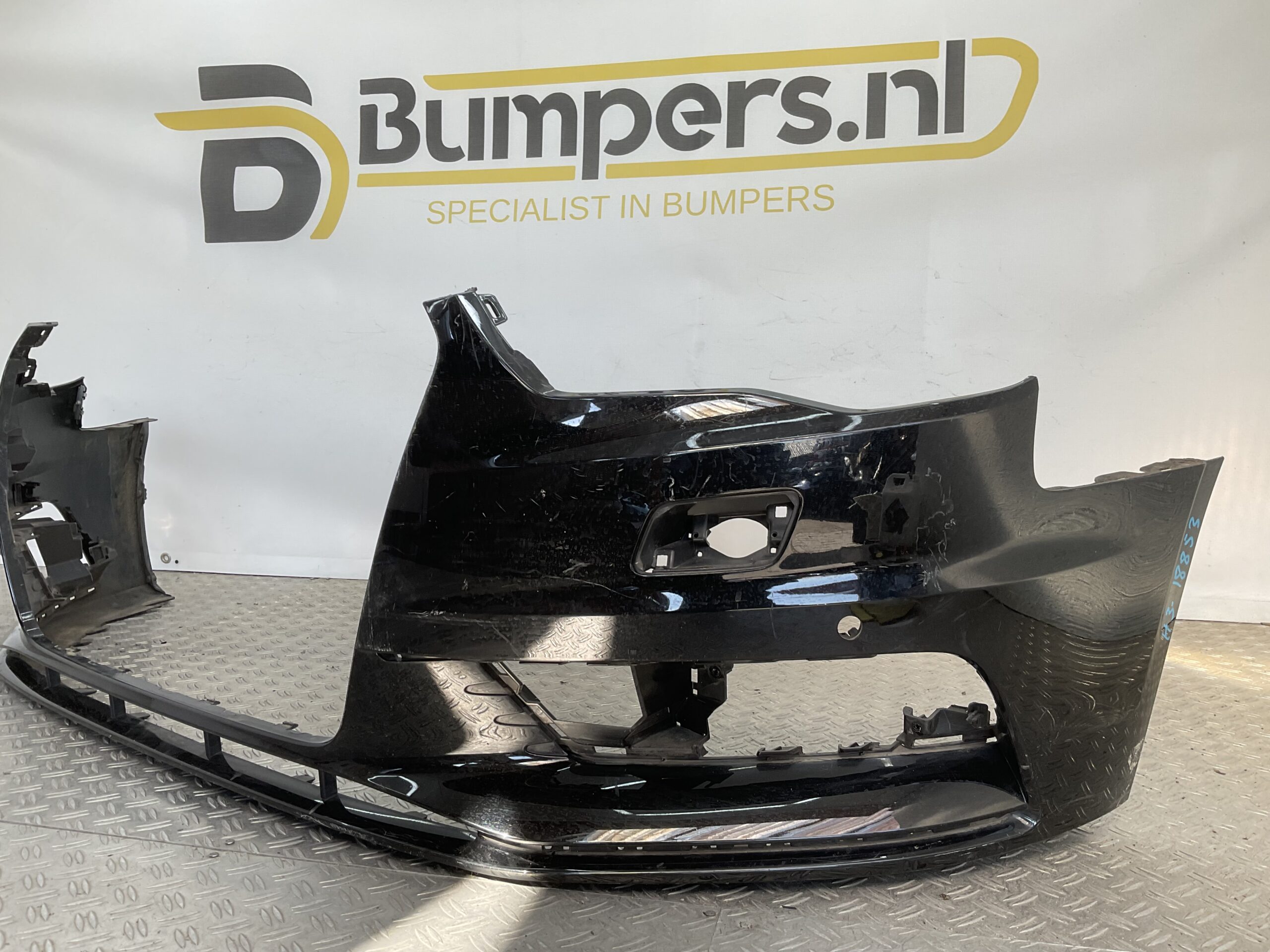 Bumper Audi A3 8V kls sedan 2012-2016 8V3807437 Voorbumper H3-18853