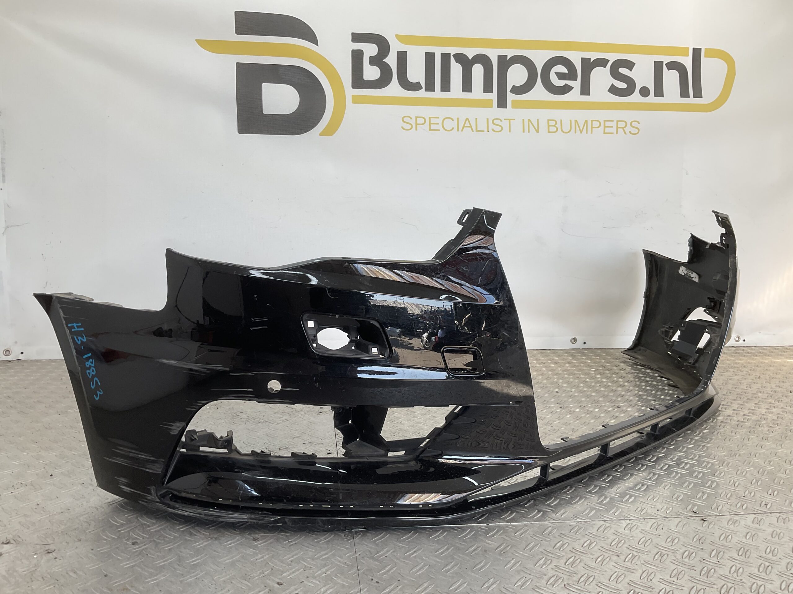 Bumper Audi A3 8V kls sedan 2012-2016 8V3807437 Voorbumper H3-18853