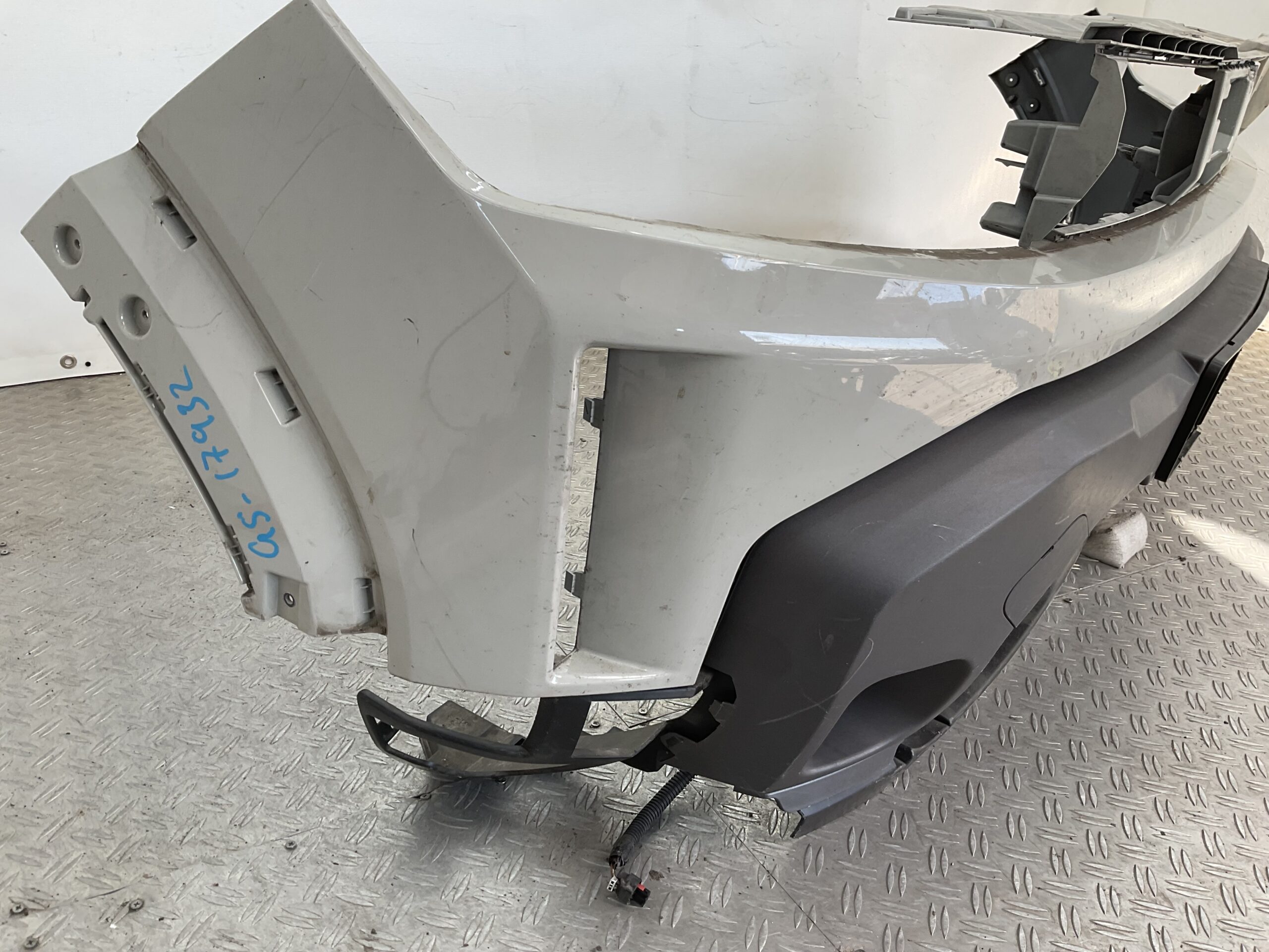 Bumper Dacia Duster 3 III 24- 620263520R Voorbumper G5-17932