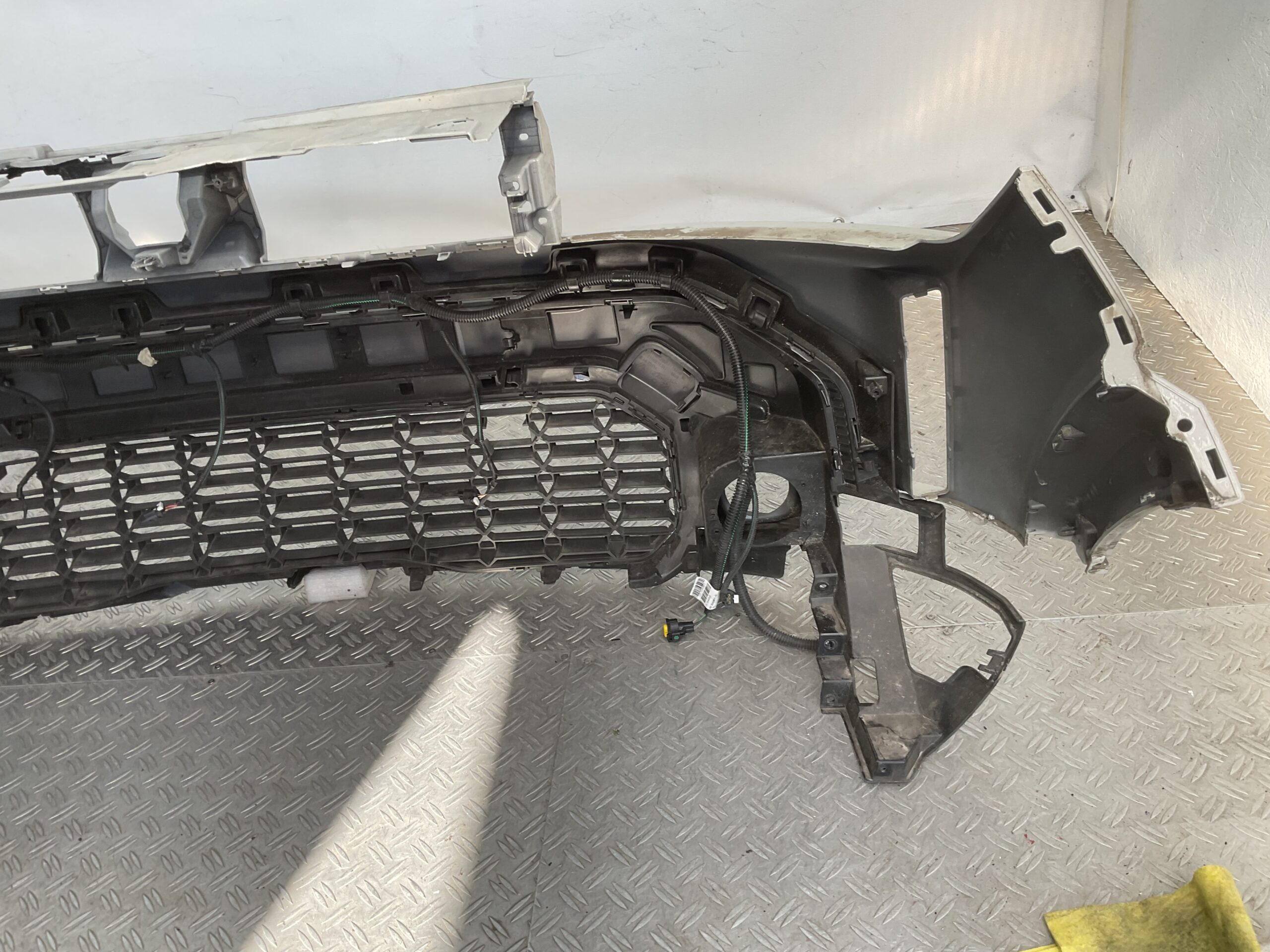 Bumper Dacia Duster 3 III 24- 620263520R Voorbumper G5-17932