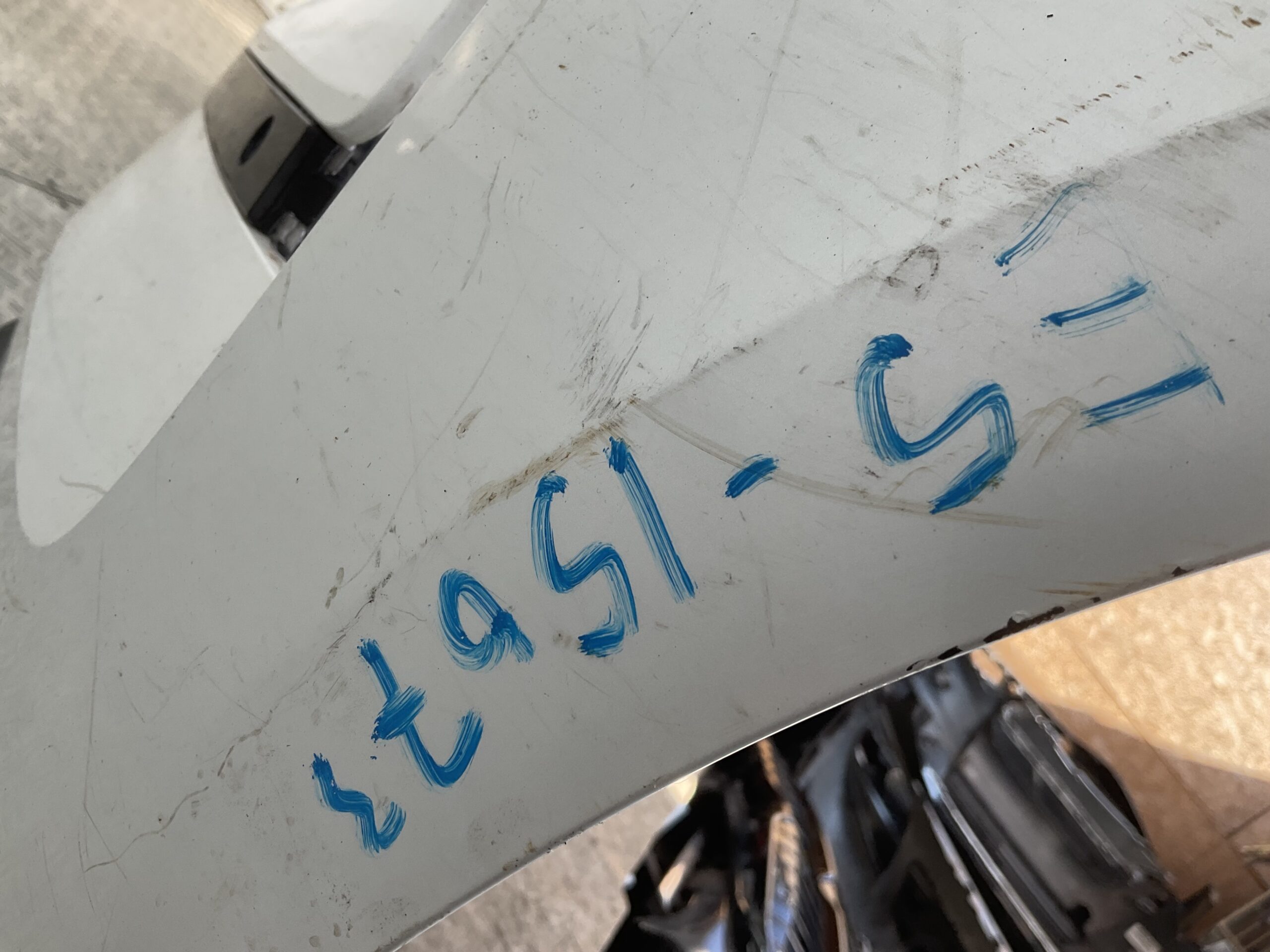 Bumper Volvo EX30 EX 30 23-25 31345658 Voorbumper E5-15073