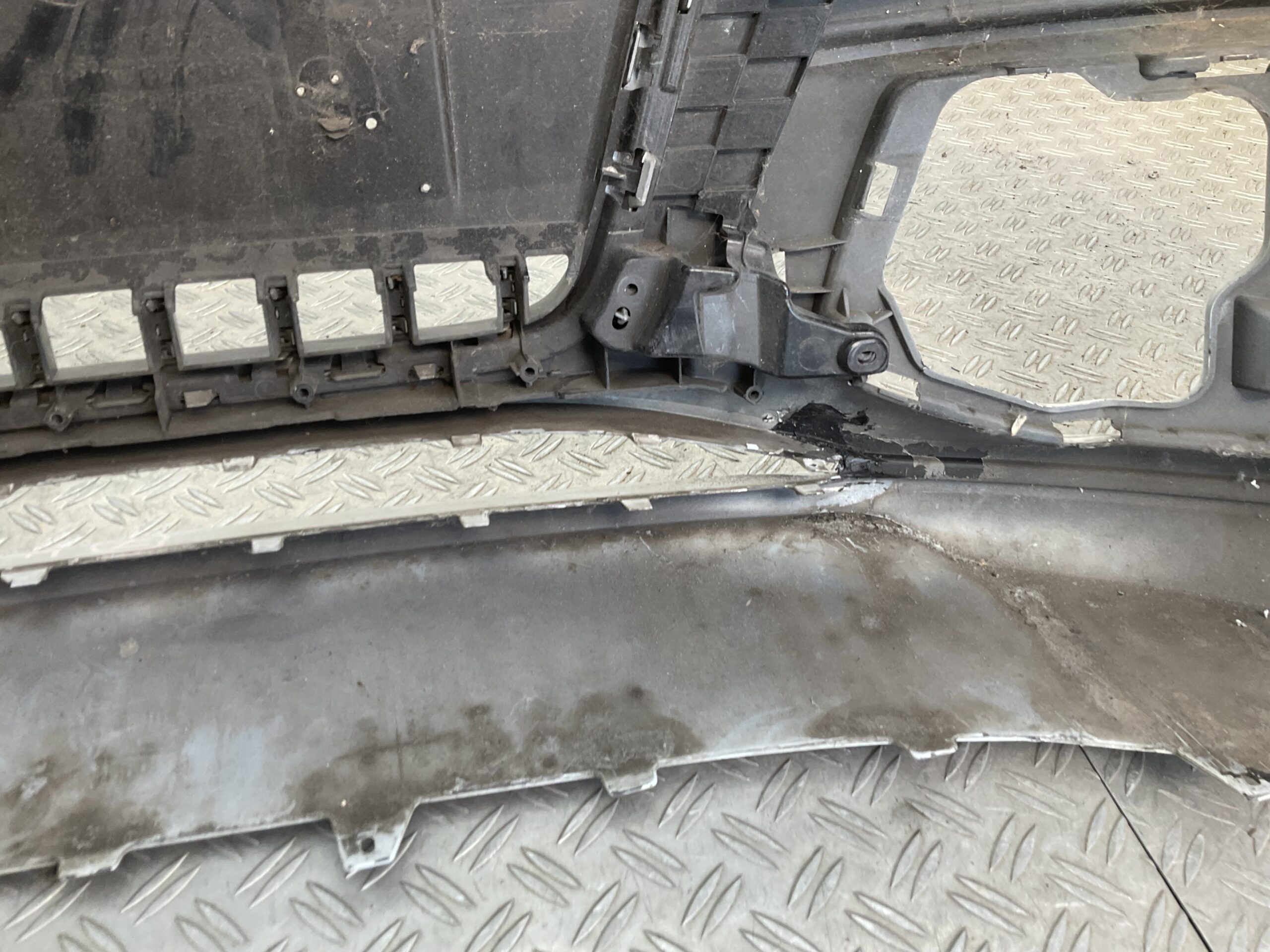 Bumper Audi Q3 8U Sline S-line Facelift kls pdc 8U0807437-B Voorbumper H5-18858