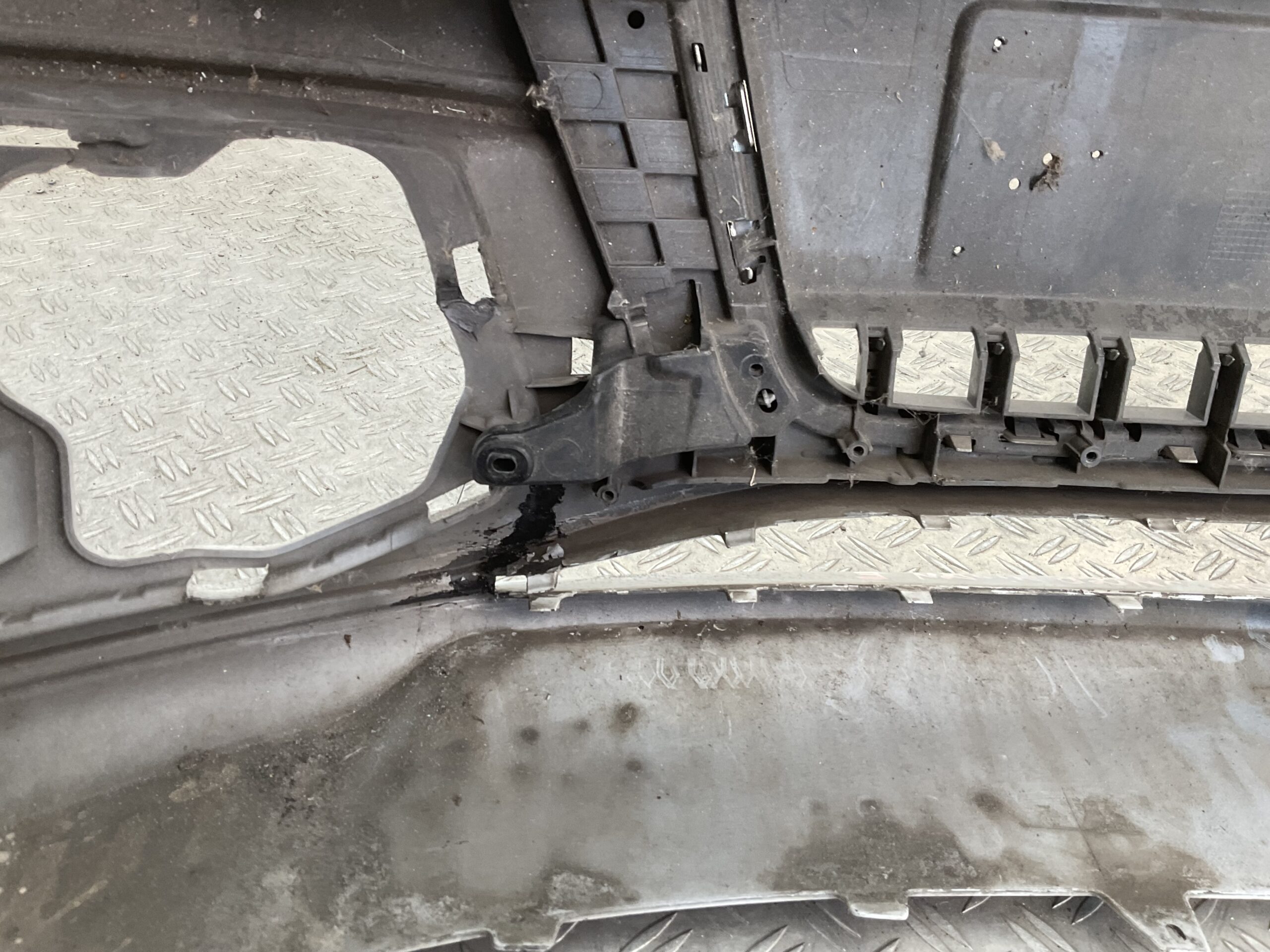 Bumper Audi Q3 8U Sline S-line Facelift kls pdc 8U0807437-B Voorbumper H5-18858