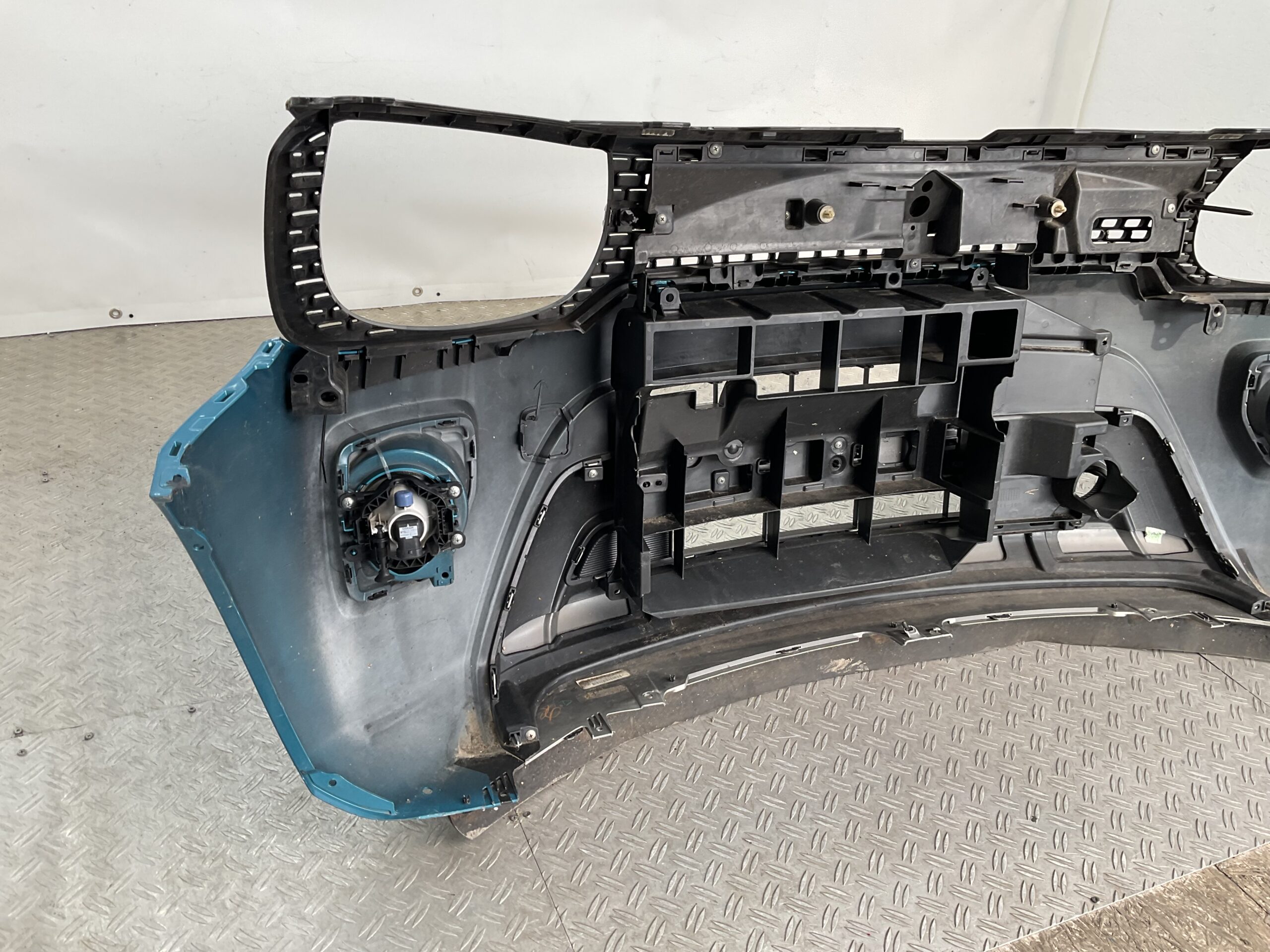 Bumper Suzuki Ignis III Facelift 2020-2023 717723S0 Voorbumper E5-18870