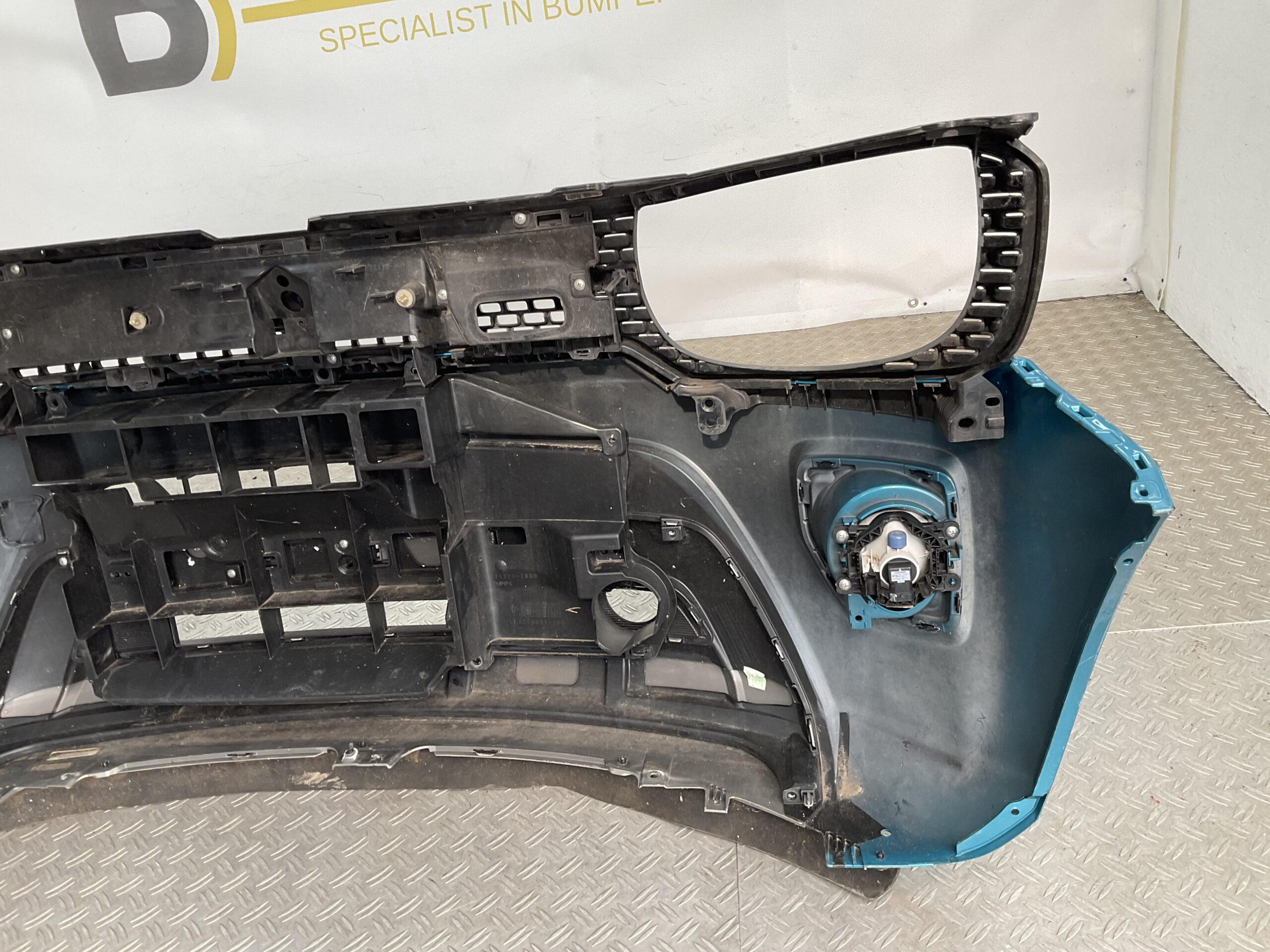 Bumper Suzuki Ignis III Facelift 2020-2023 717723S0 Voorbumper E5-18870