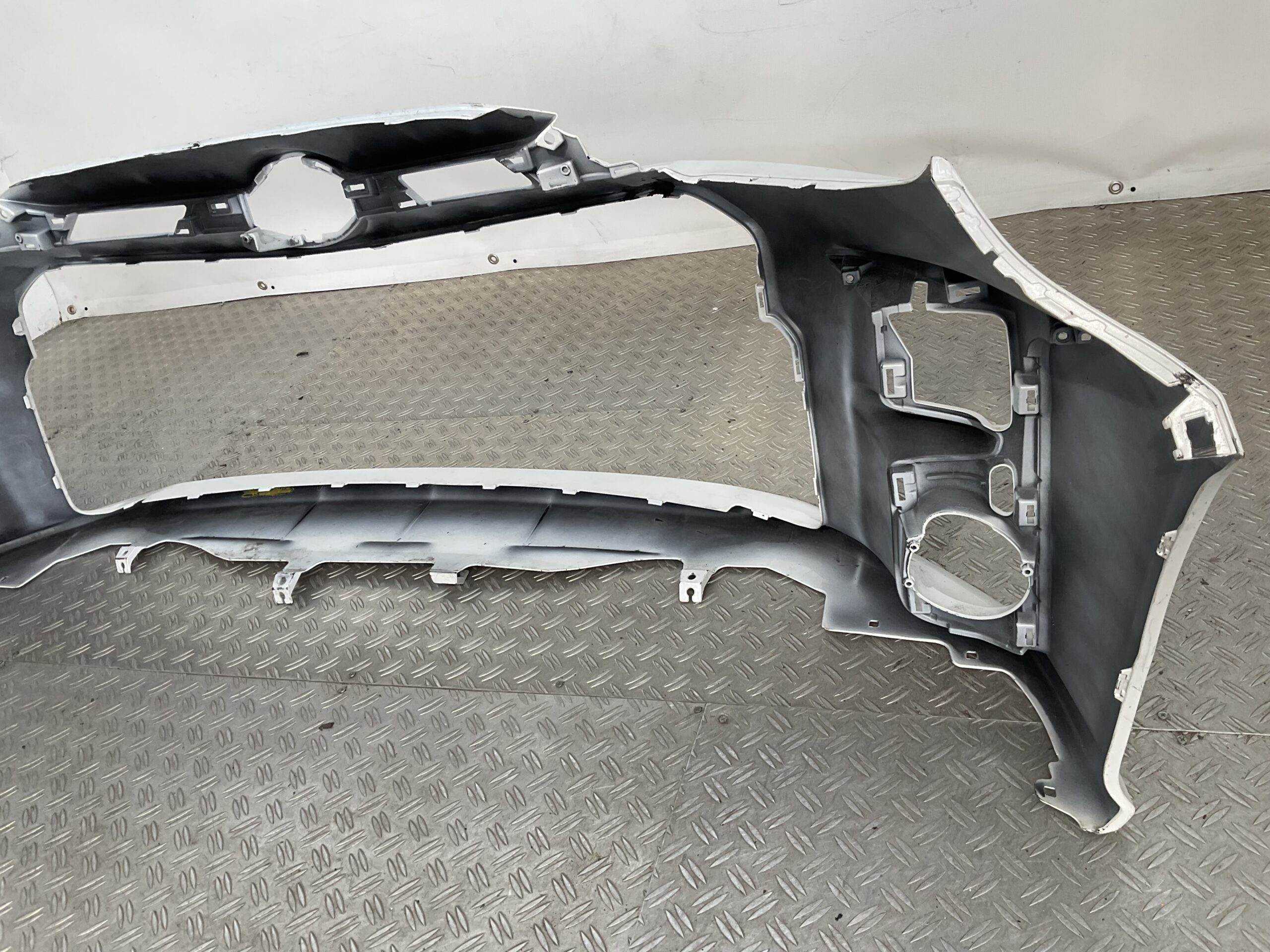 Bumper Toyota Yaris 4 IV GR Sport 5211952C80 Voorbumper D9-18872