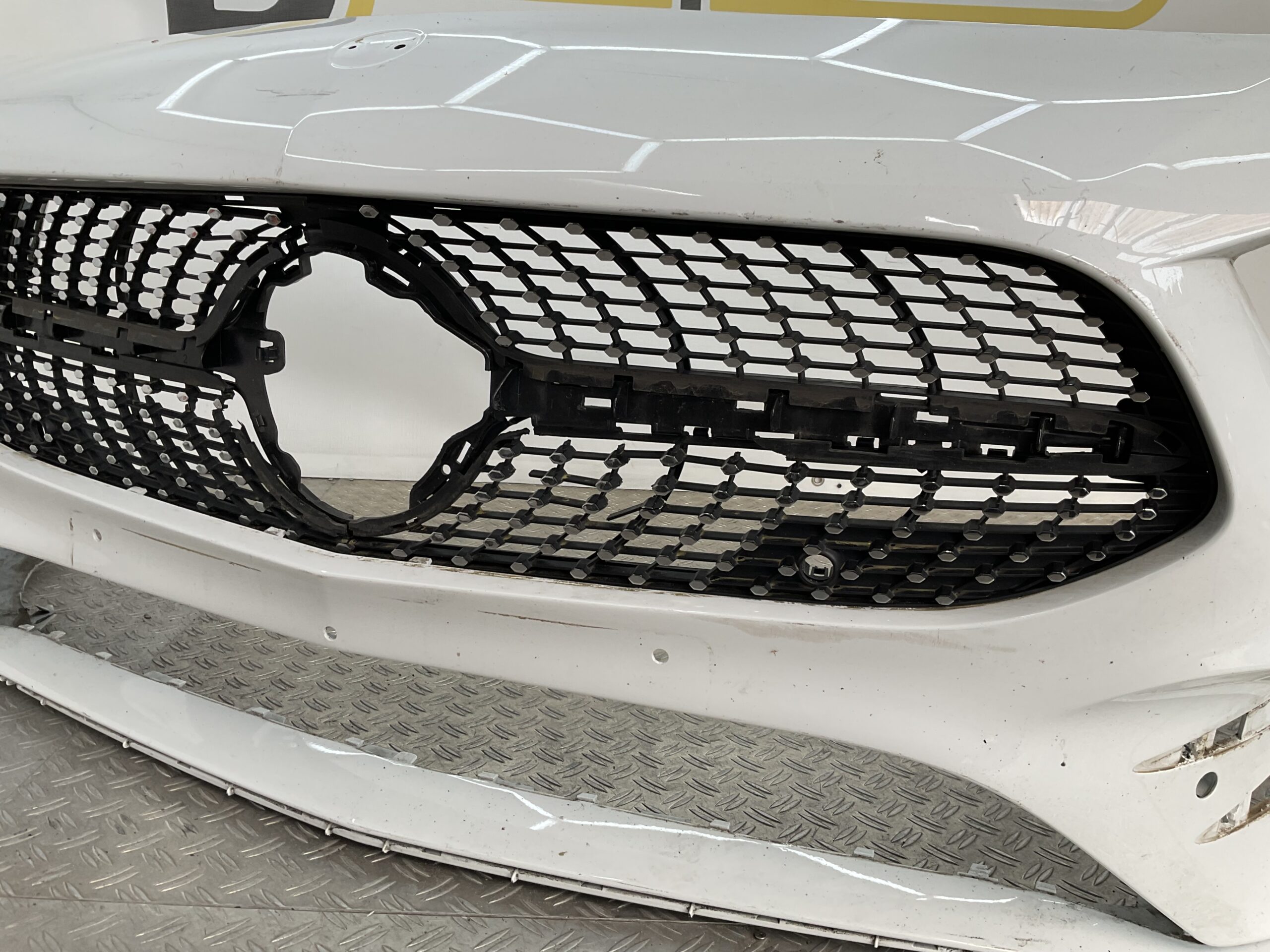 Bumper Mercedes A Klasse W177 AMG 6xpdc 19-23 A1778856100 Voorbumper A3-18877