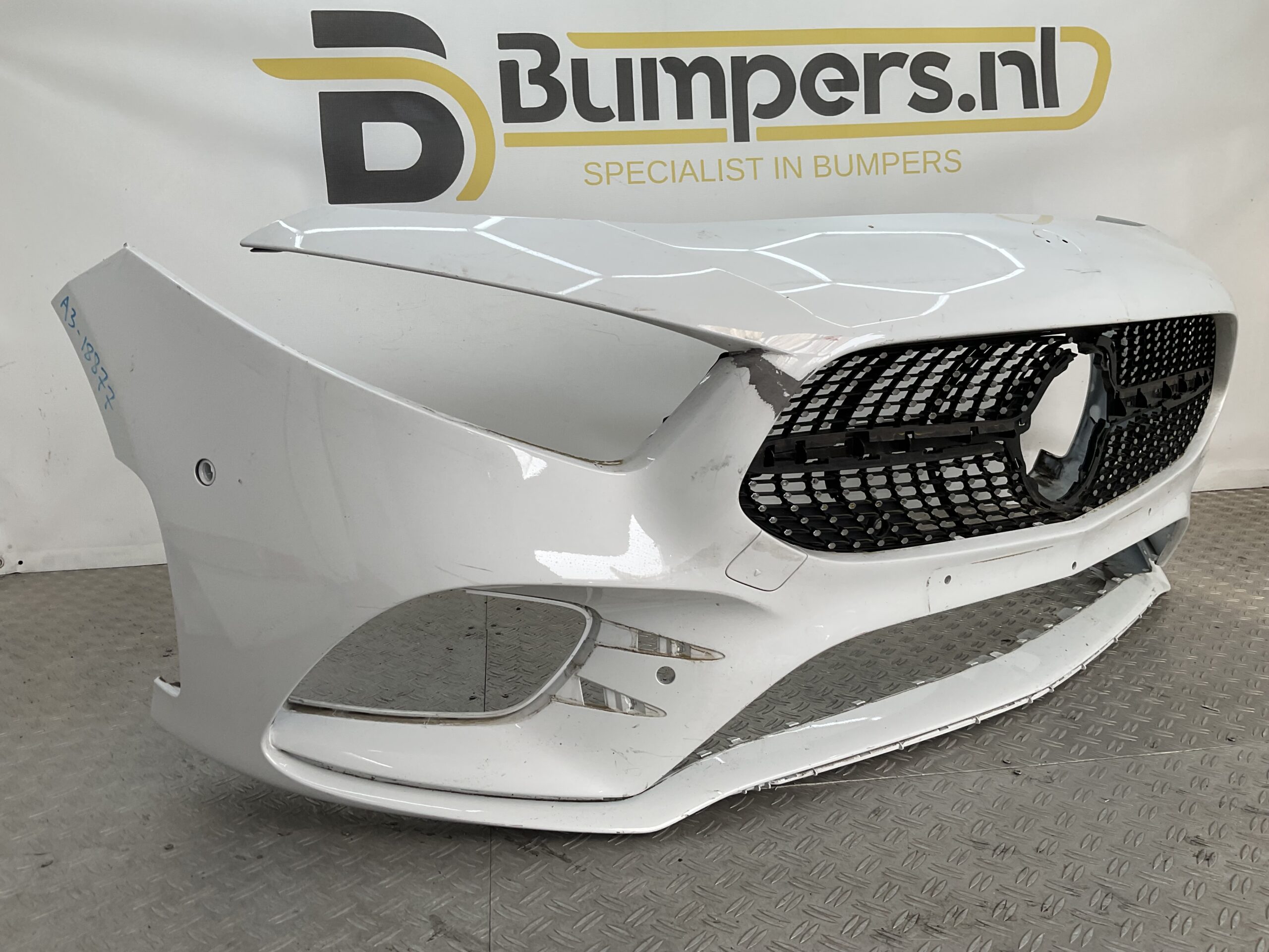 Bumper Mercedes A Klasse W177 AMG 6xpdc 19-23 A1778856100 Voorbumper A3-18877