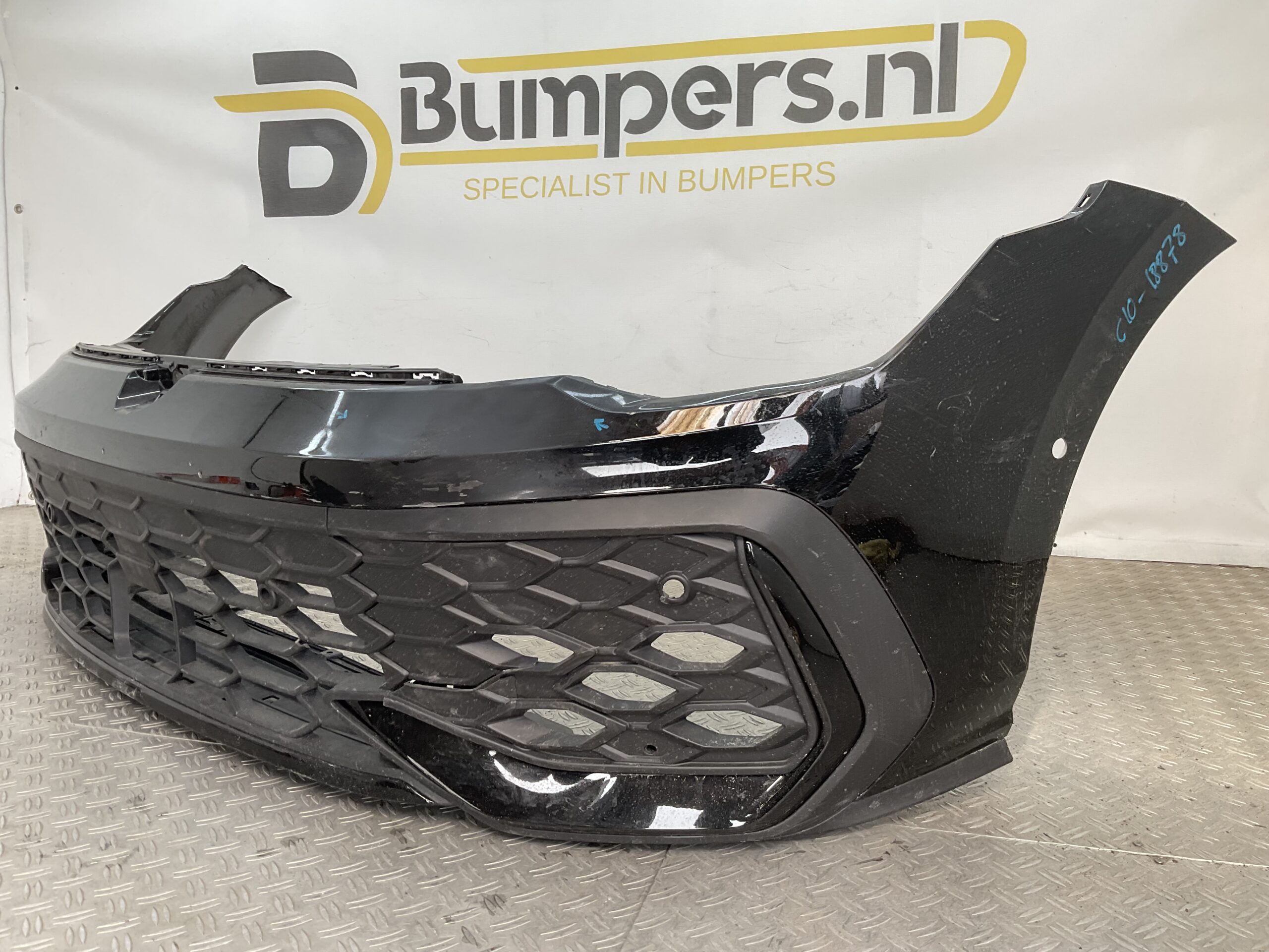 Bumper Volkswagen Golf 8 GTO Clubsport 2019-2024 5H0807221AB Voorbumper C10-18878