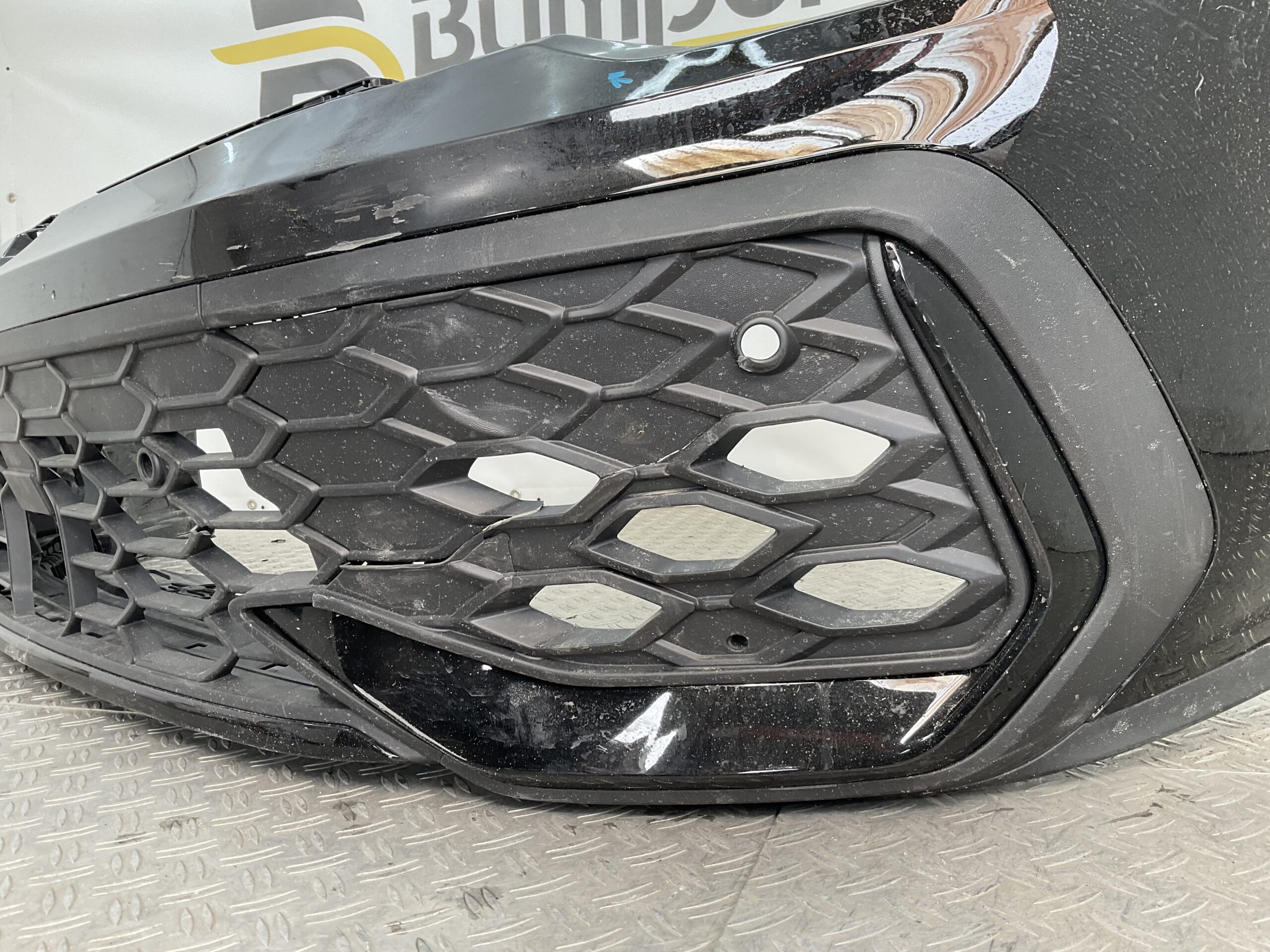 Bumper Volkswagen Golf 8 GTO Clubsport 2019-2024 5H0807221AB Voorbumper C10-18878