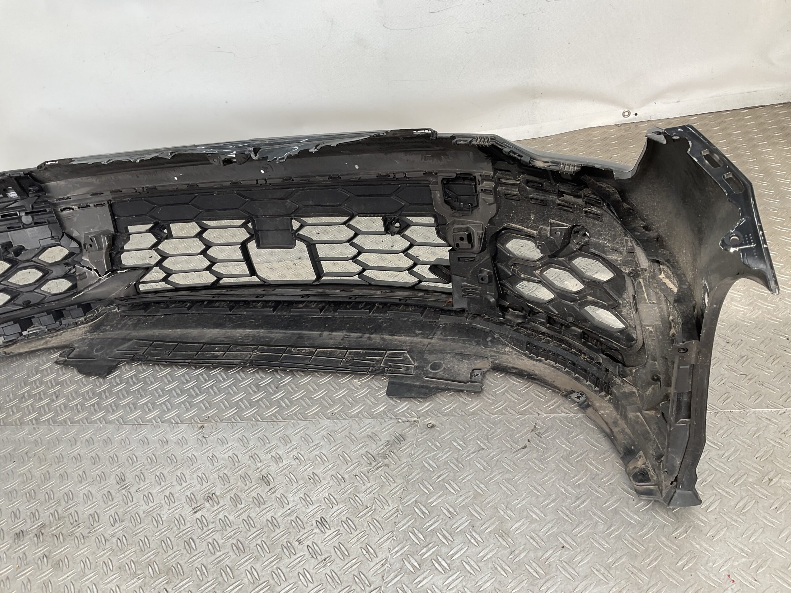 Bumper Volkswagen Golf 8 GTO Clubsport 2019-2024 5H0807221AB Voorbumper C10-18878