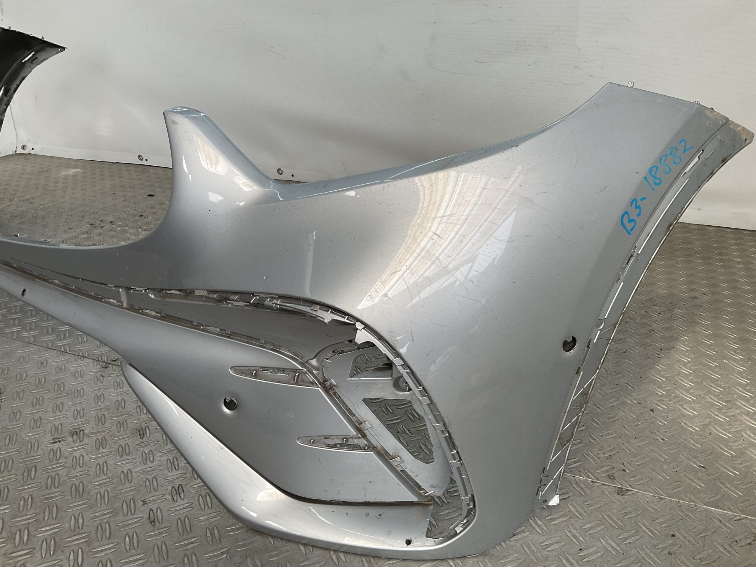 Bumper Mercedes-Benz Glc w254 AMG Facelift 2024-2026 A2548851501 Voorbumper B3-18882