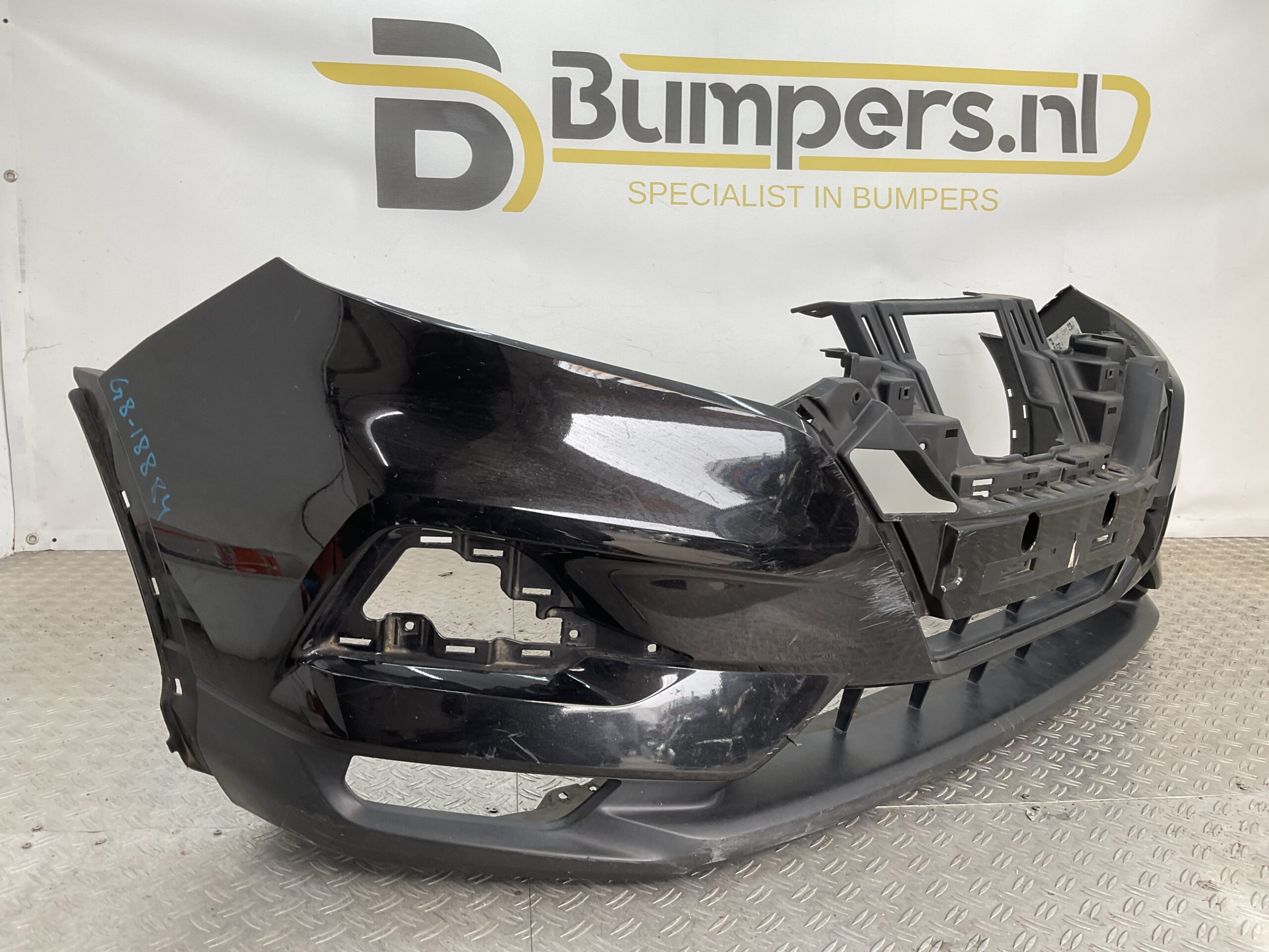 Bumper Nissan Qashqai 17-21 62022-HV00H Voorbumper G8-18884