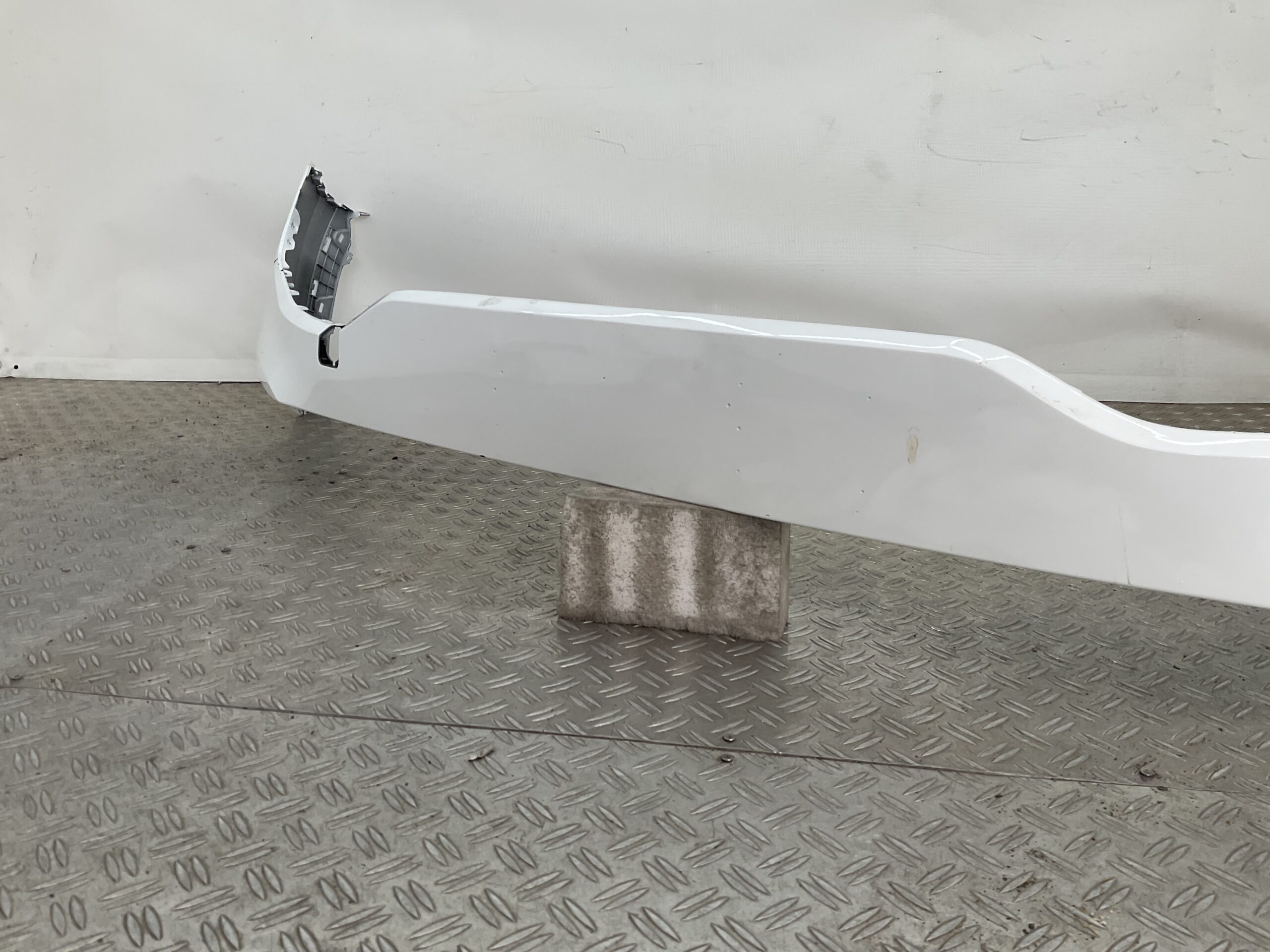 Bumper Kia Sportage Normaal 23-25 86511-R2000 Voorbumper G1-18995