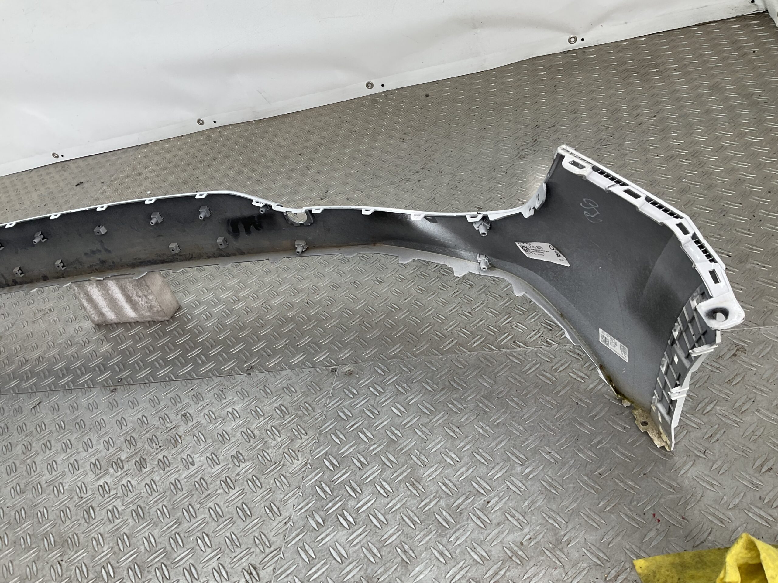 Bumper Kia Sportage Normaal 23-25 86511-R2000 Voorbumper G1-18995